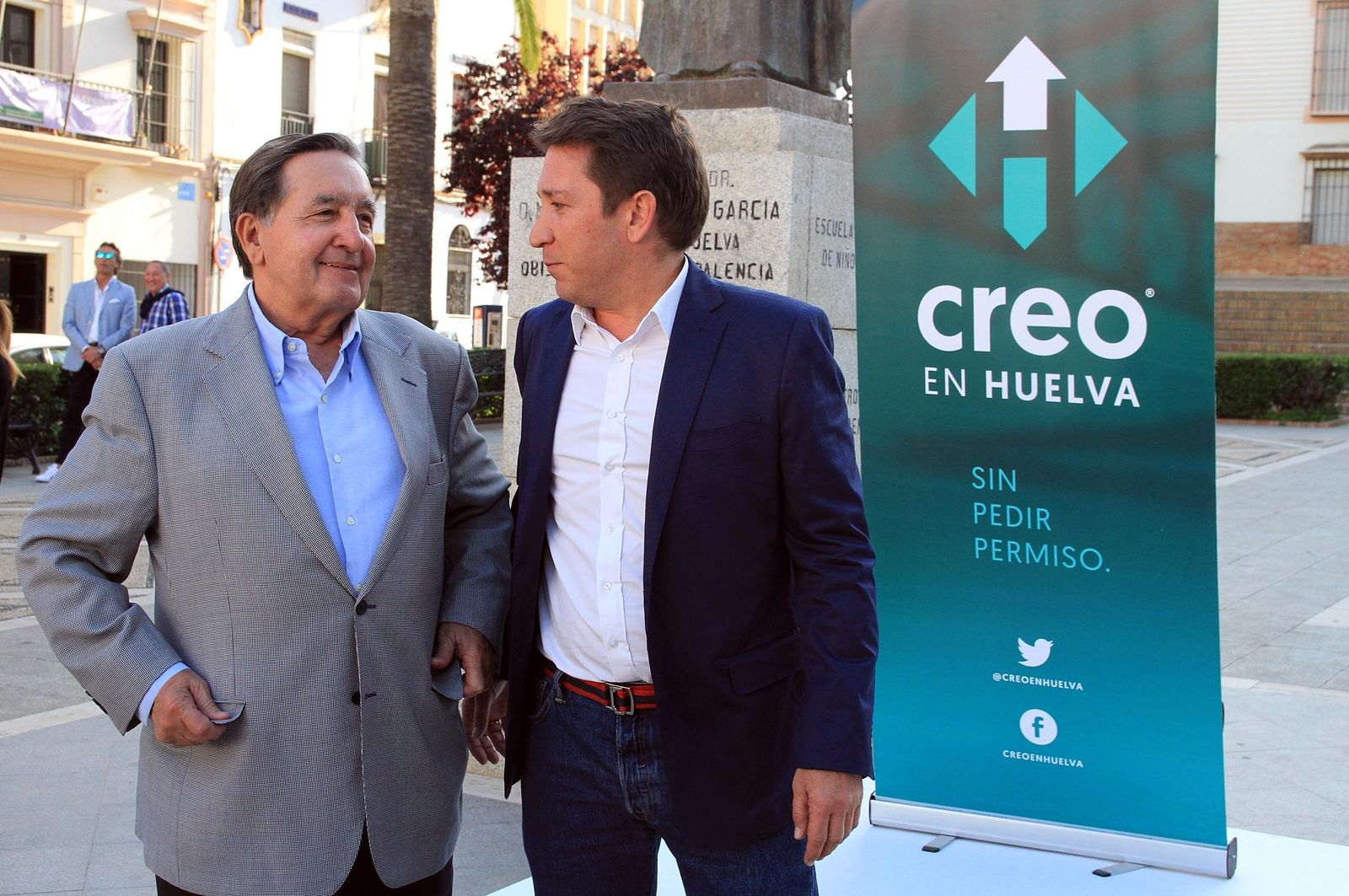 Imágenes de la presentación de "Creo en Huelva", nuevo partido de Ruperto Gallardo y Enrique Figueroa