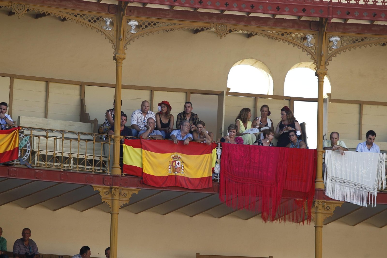 Fotogalería Primera Corrida de Toros. Feria de Almería 2019