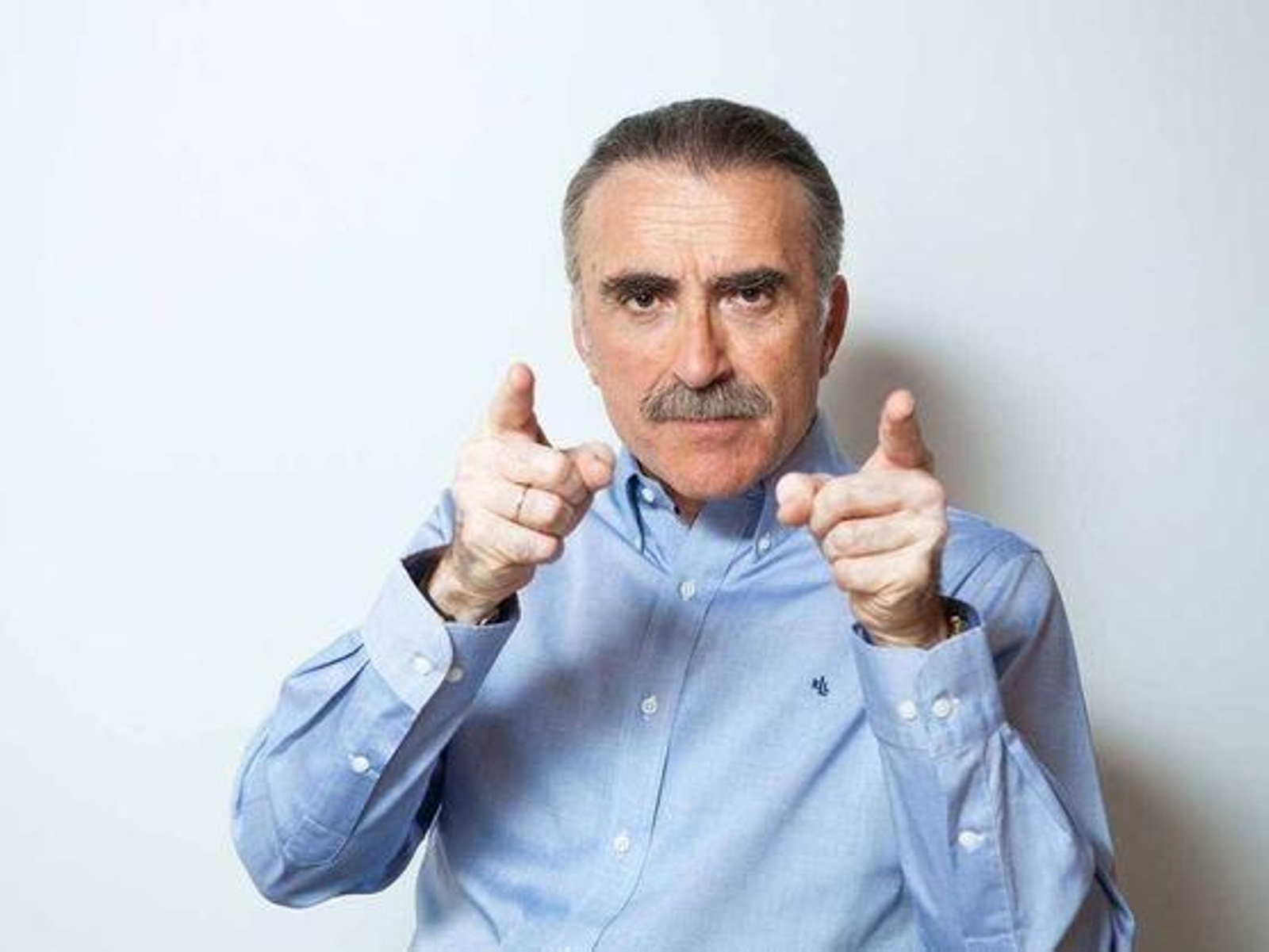 Juan y Medio
