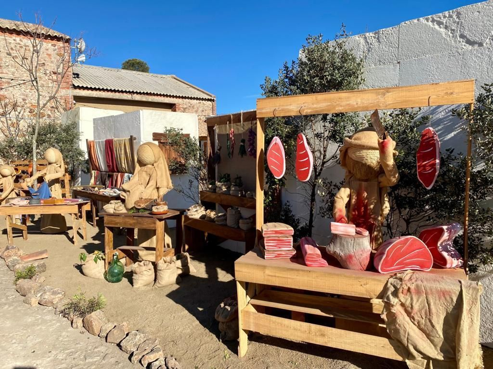 Escenas del belén artesanal de Los Blázquez.