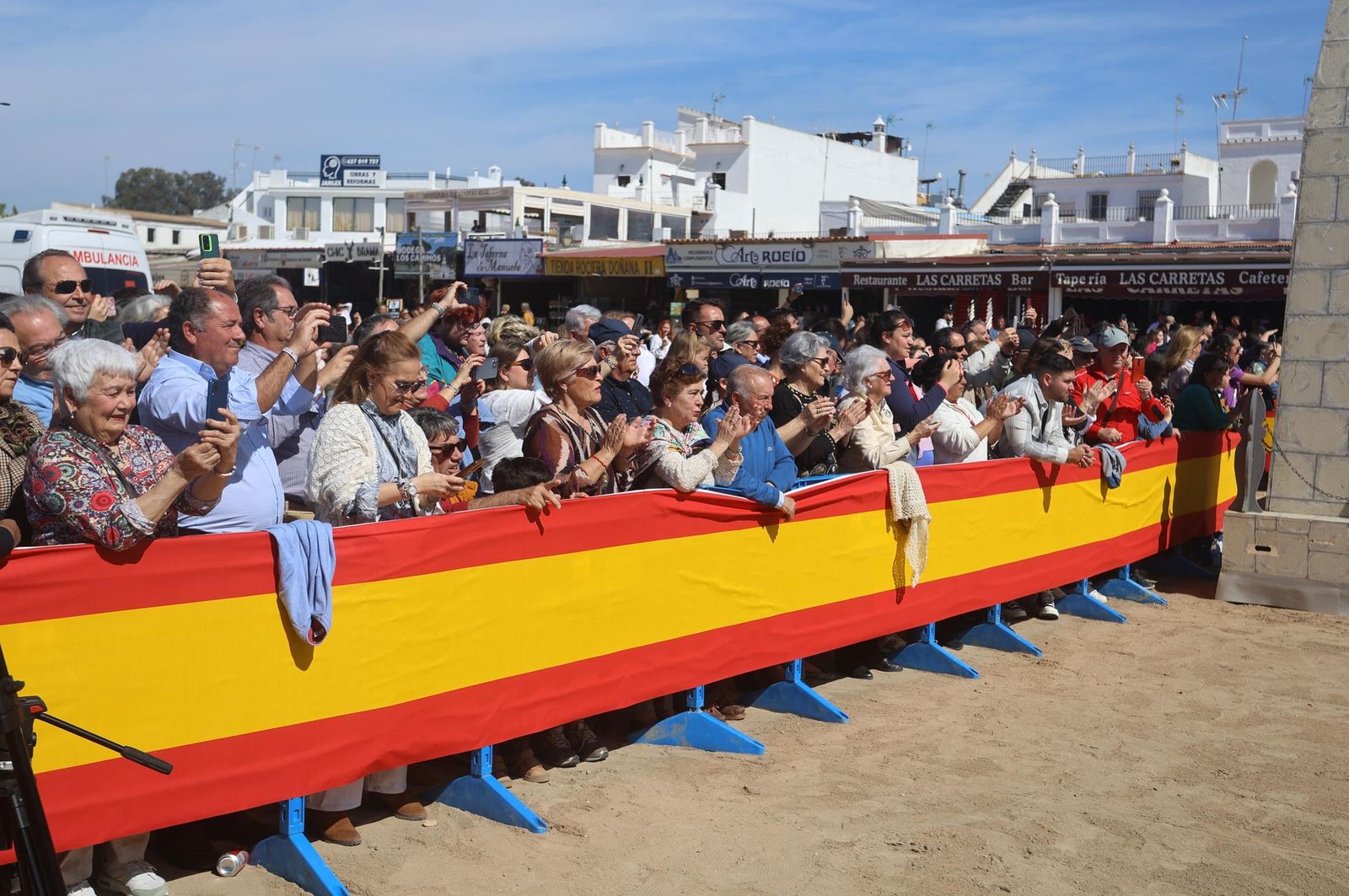 Imágenes del acto de Juramento o Promesa de Fidelidad a la Bandera Nacional en El Rocío