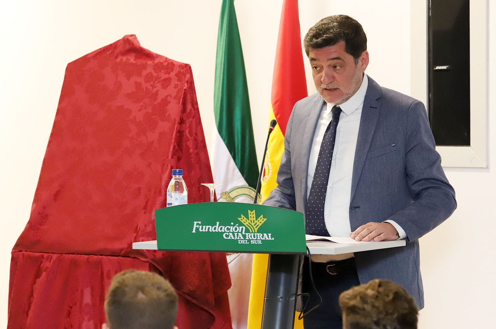 Imágenes de la presentación de la Guía de Semana Santa de Huelva Información