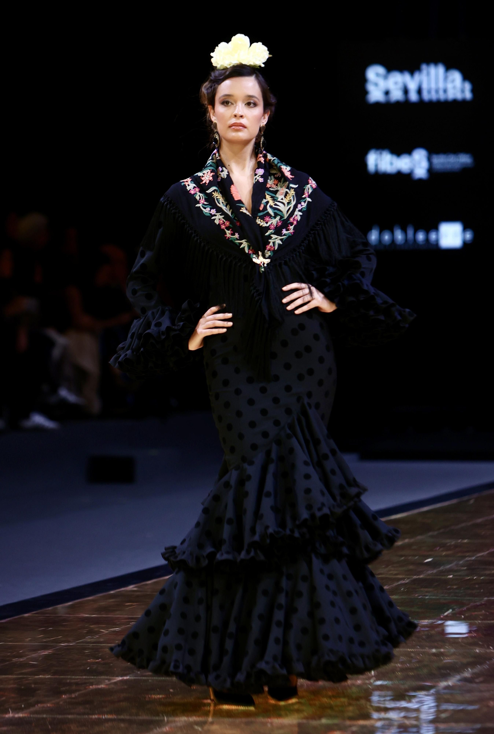 Desfile de Maricruz &Montecarlo en SIMOF, todas las fotos