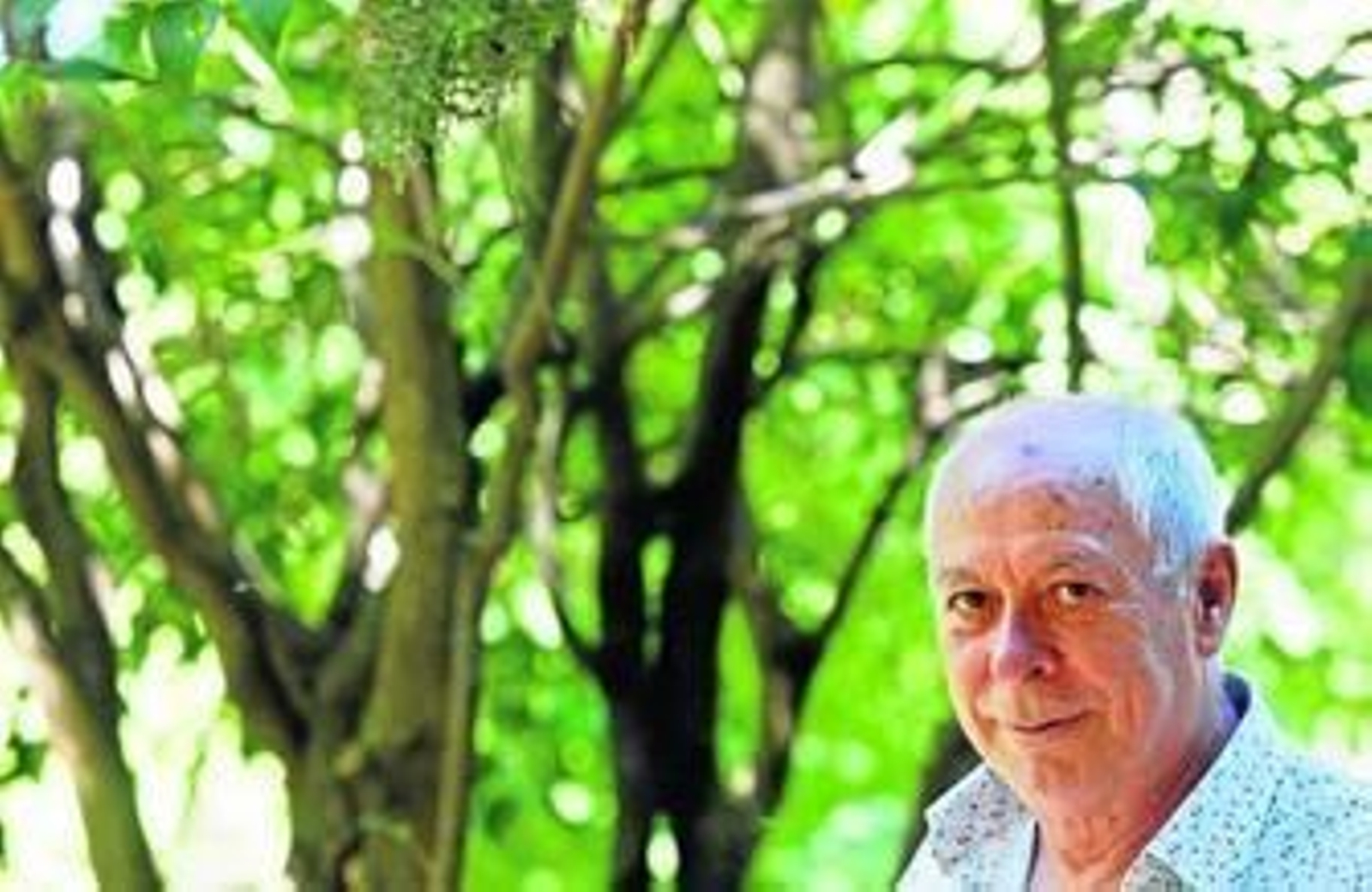 El poeta Antonio Carvajal, Premio Nacional de Poesía.