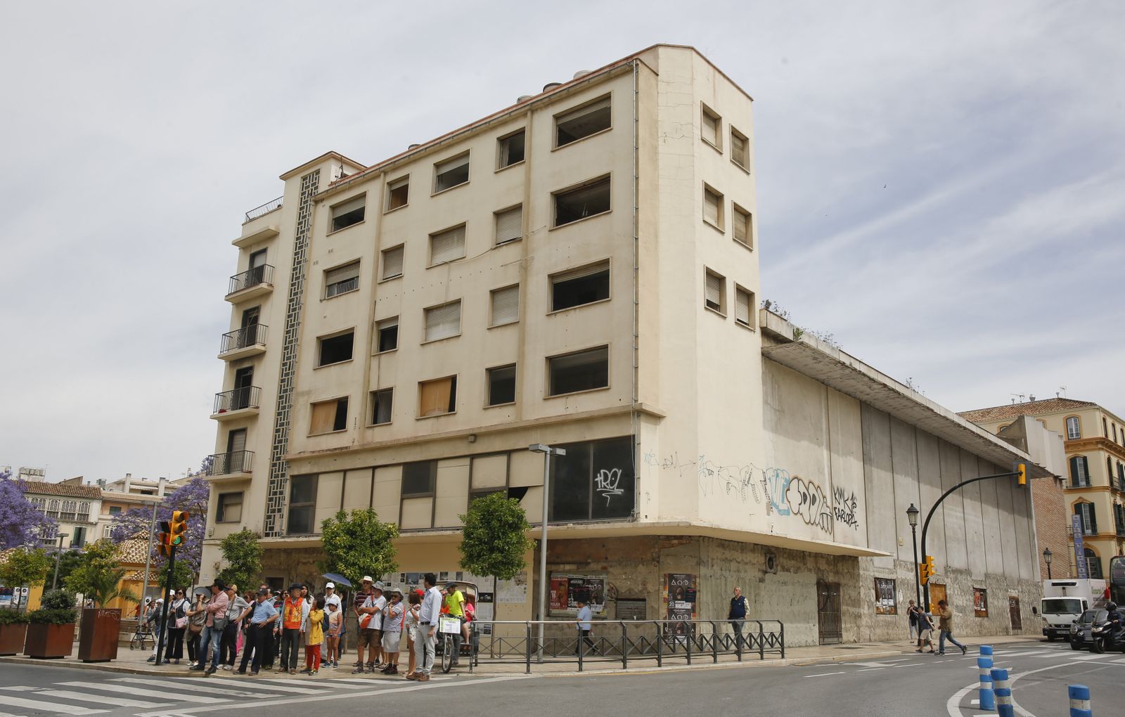 Actual manzana de los antiguos cines Astoria y Victoria.