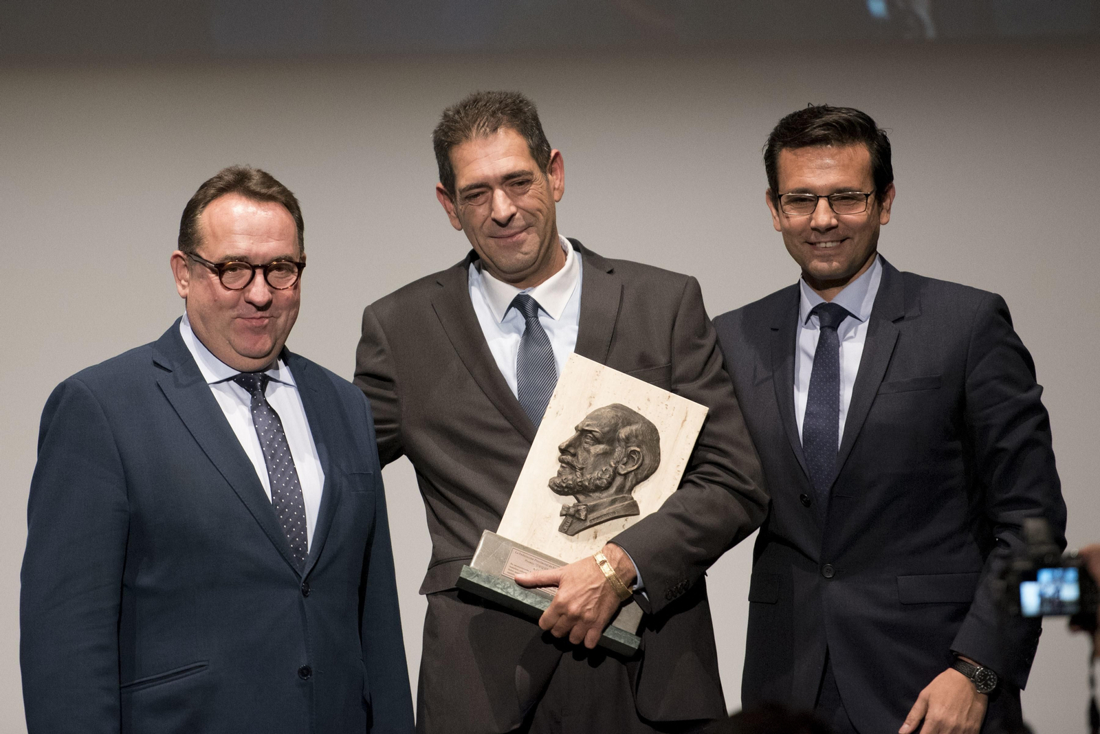 Premio a Cervezas Alhambra