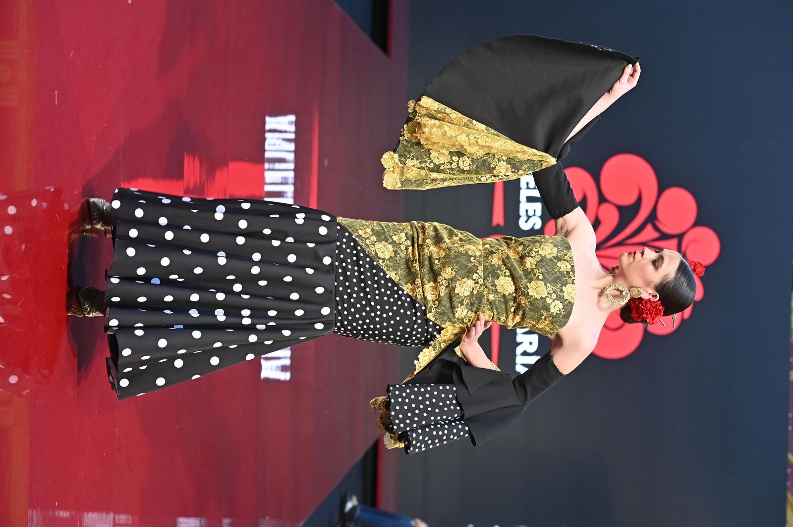 Huelva Flamenca 2026: Desfile de Ángeles de María