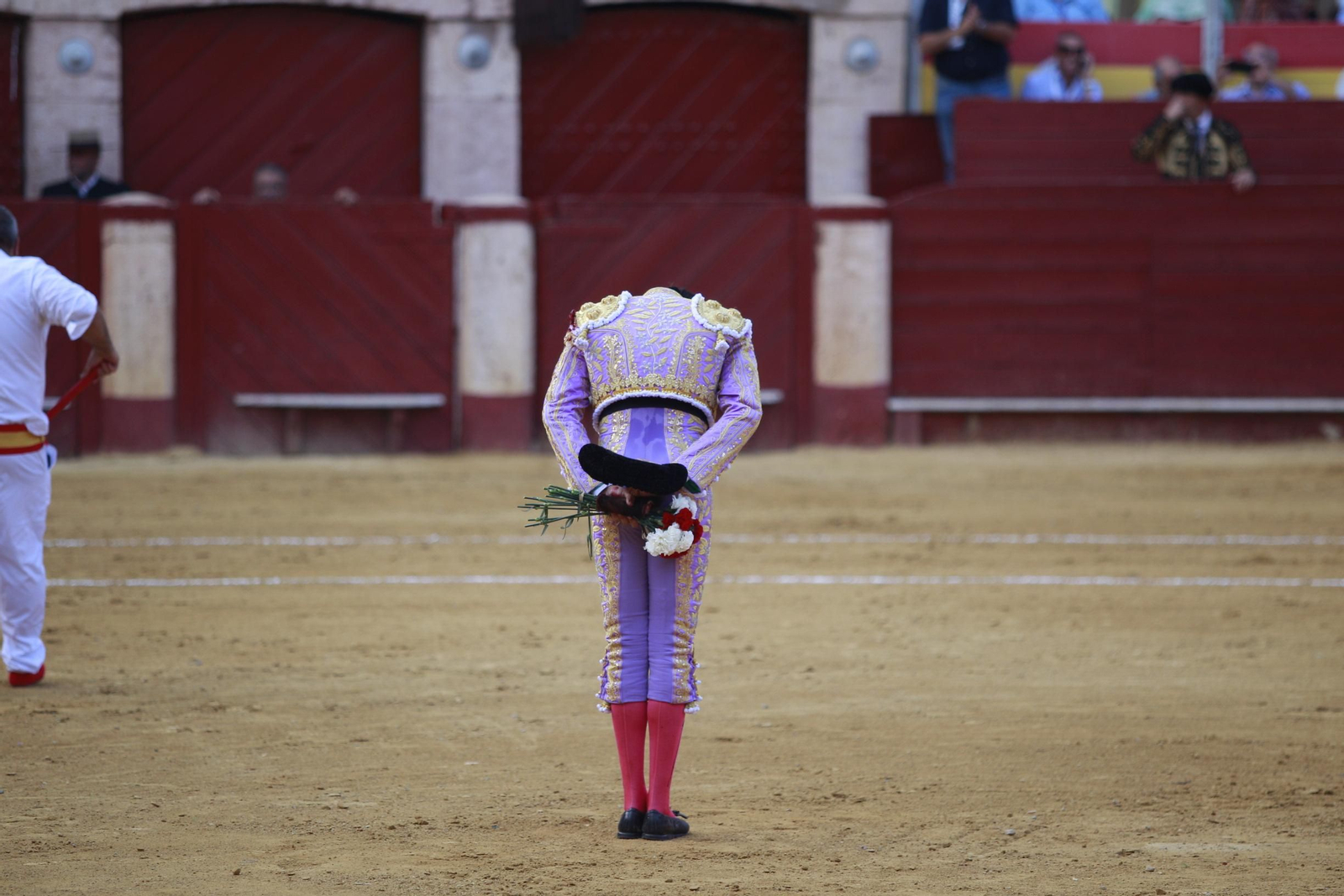 La despedida del torero Enrique Ponce de la Feria de Almería 2024, en imágenes