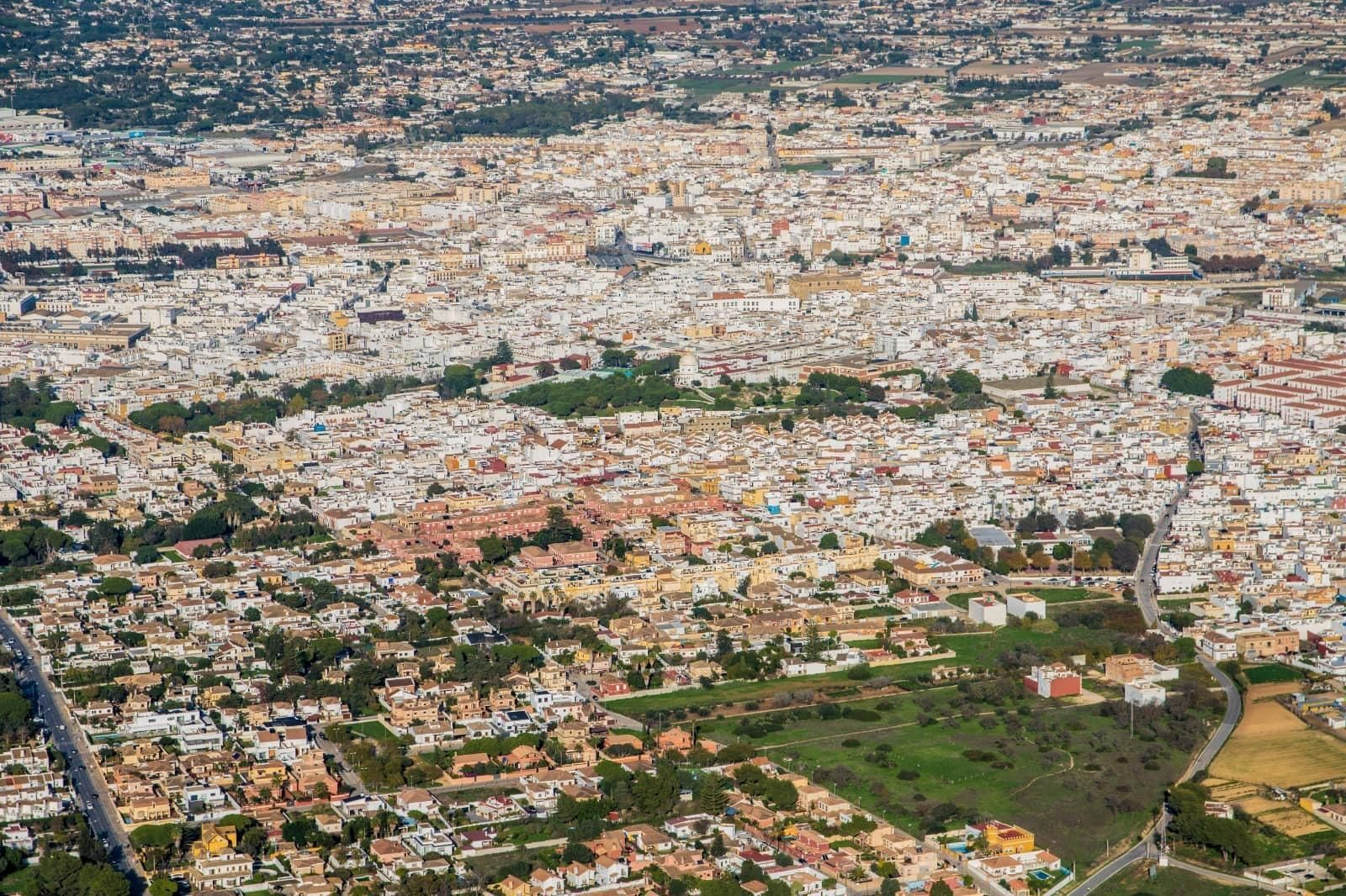 Vista aérea de Chiclana, en una imagen de archivo.