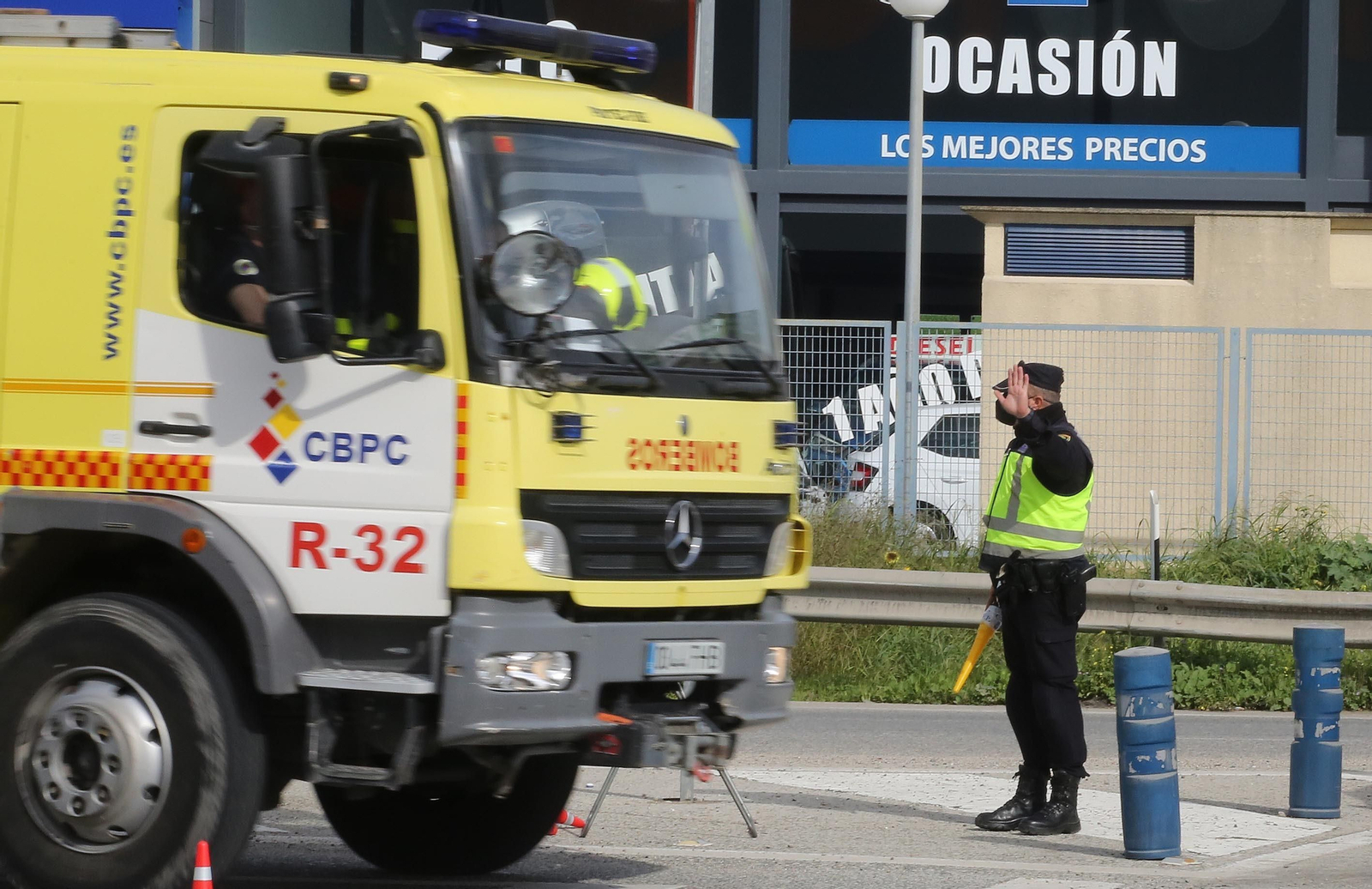 Coronavirus : Control de la Policía Nacional  a la entrada de Jerez por el cierre perimetral