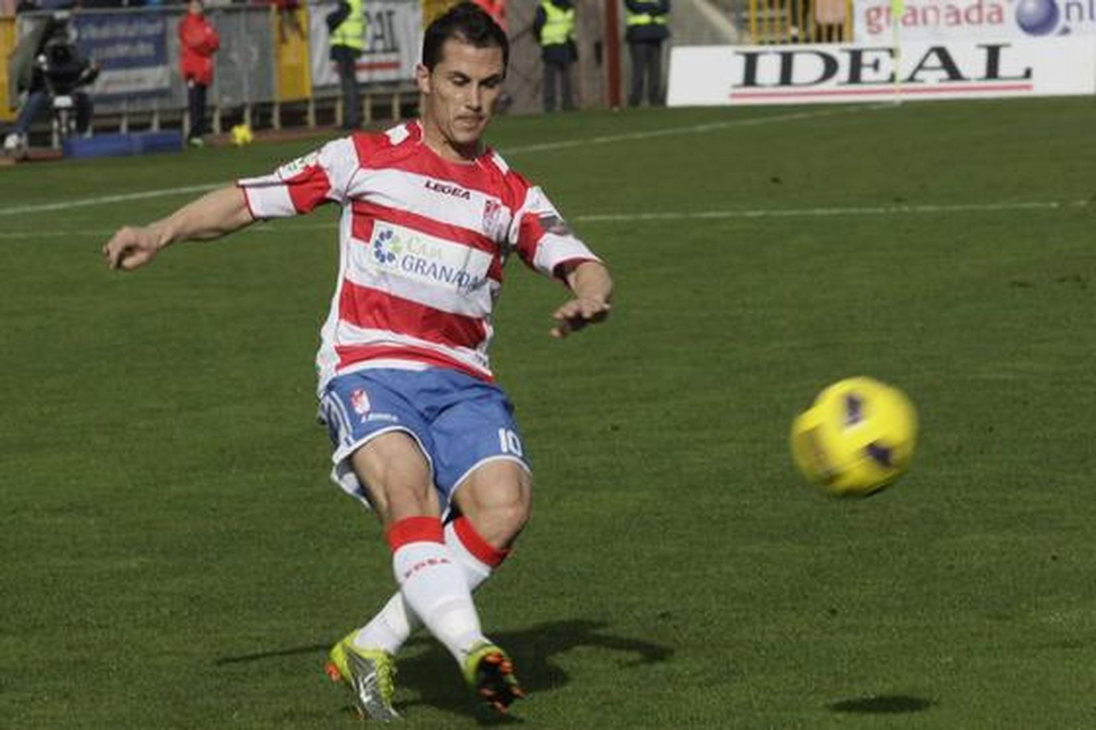 El Granada consigue meterse en los puestos de ascenso.

Foto: Miguel Rodriguez