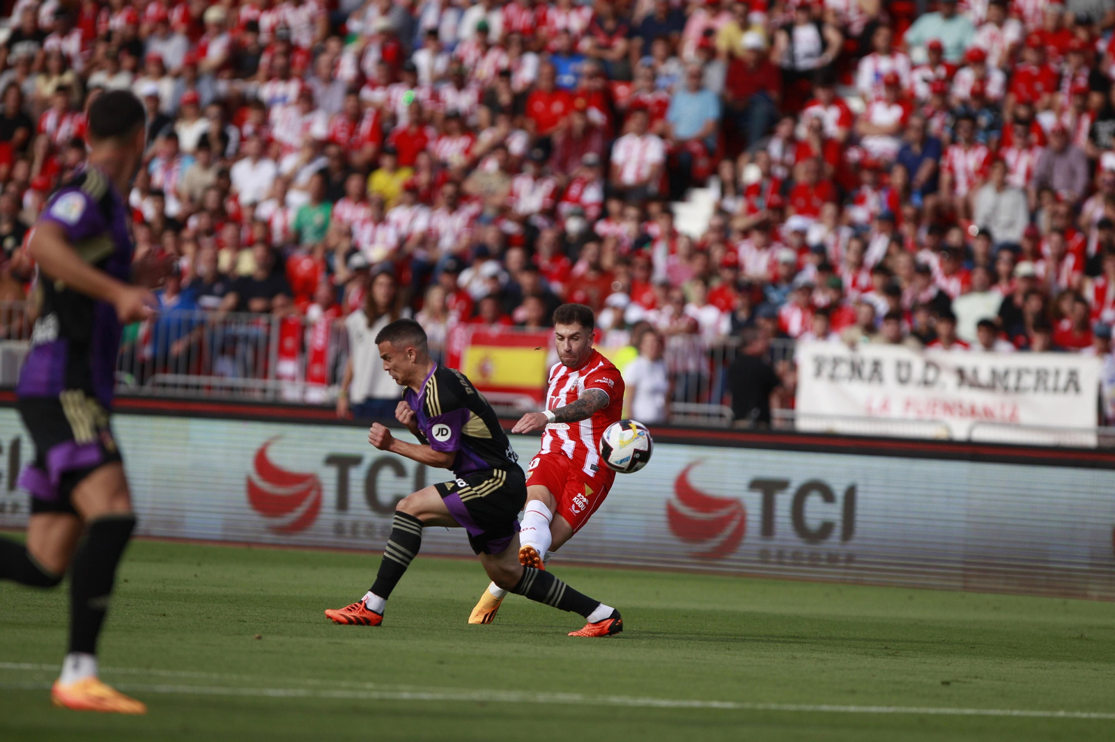 Imágenes del partido U.D. Almería-Real Valladolid C.F.