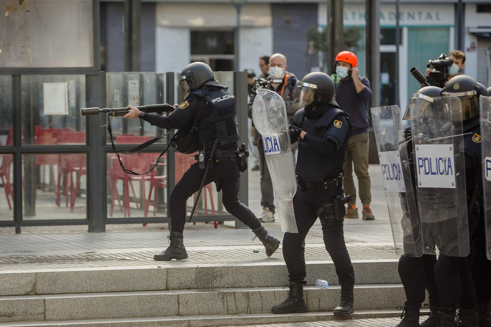 Imágenes de la manifestación por la huelga del metal