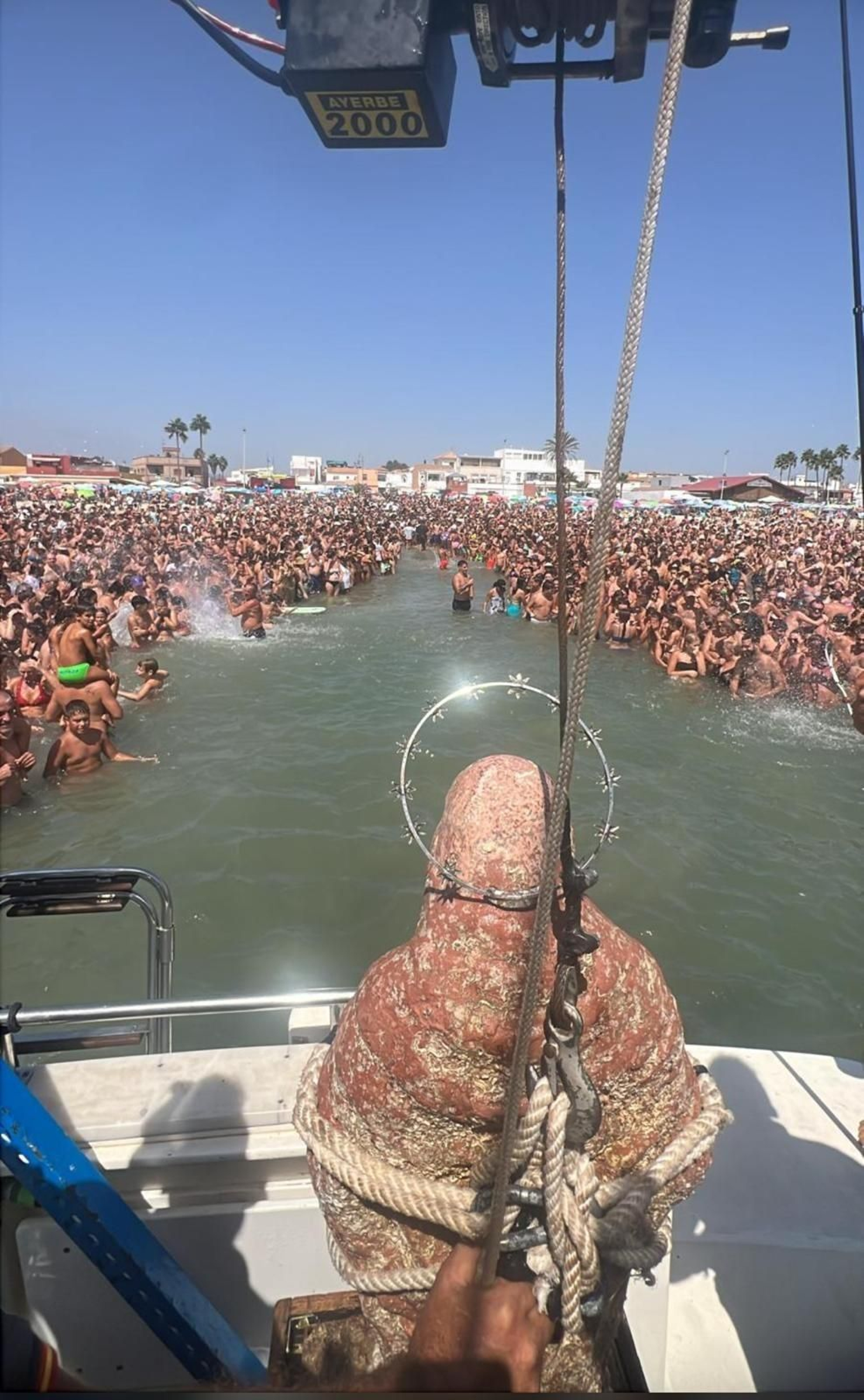 La Virgen de La Palma se reencuentra con sus fieles. La Virgen de La Palma se reencuentra con sus fieles.