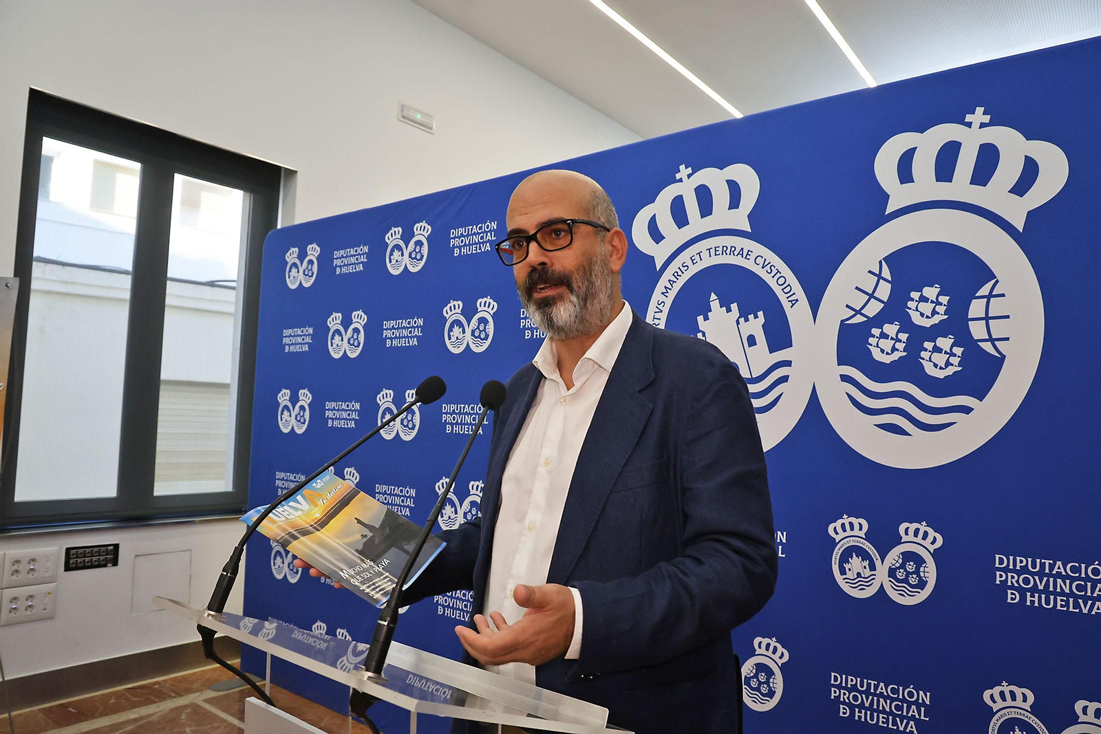 Imágenes de la presentación de la revista de Turismo "Huelva Tu Destino"