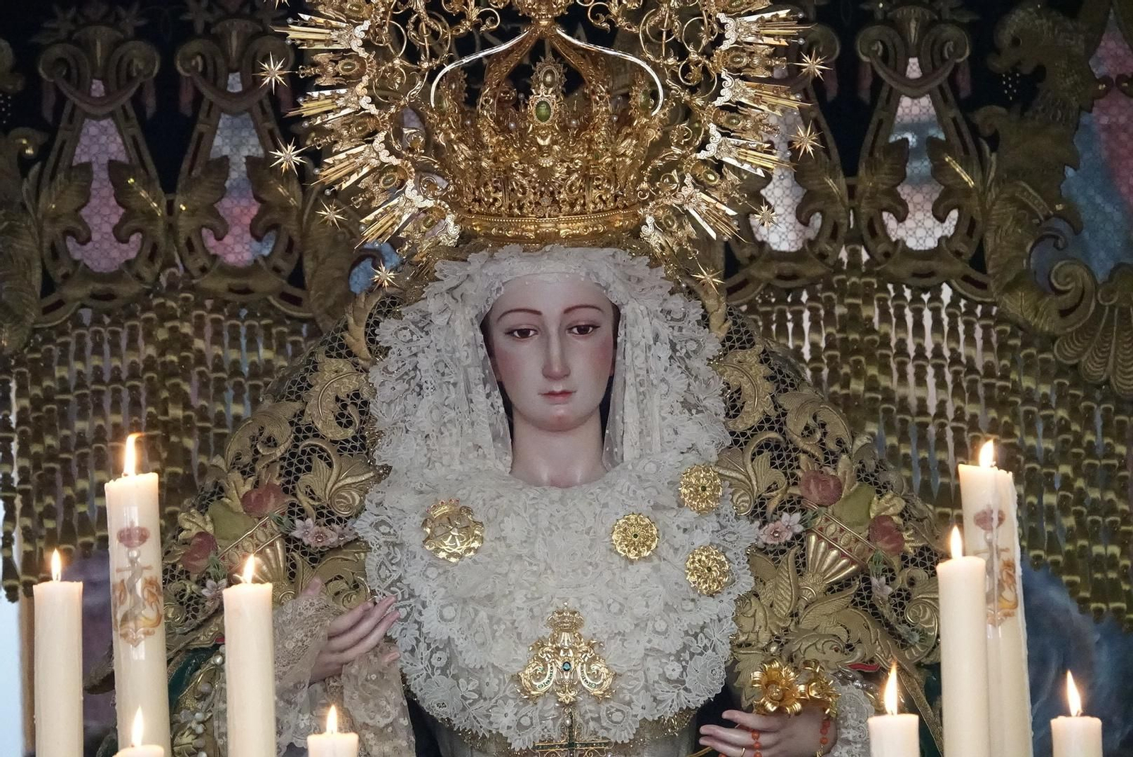 Las fotos de Estudiantes, en el Lunes Santo de Málaga