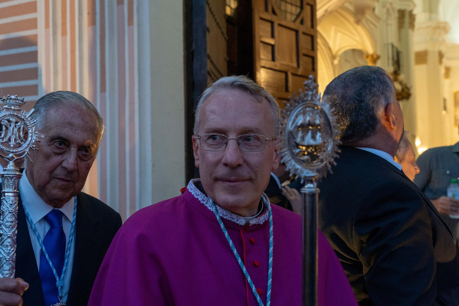 Imágenes del traslado de Nuestra Señora de la Cinta a la Parroquia Mayor de San Pedro