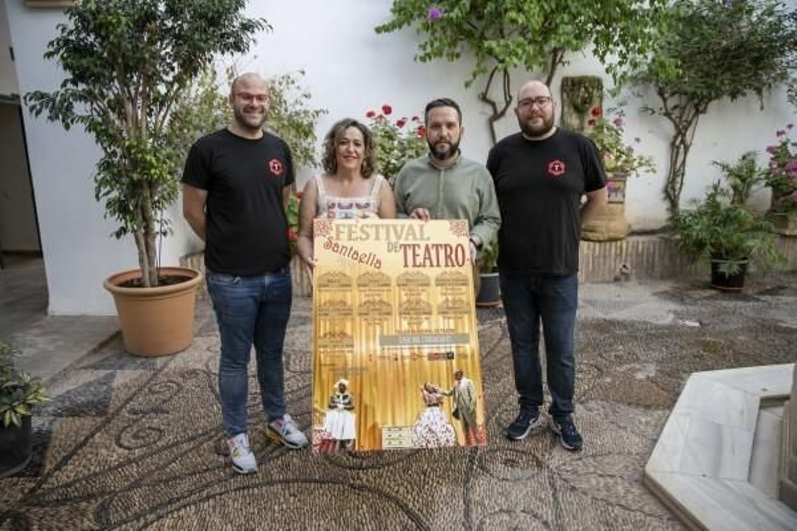 La programación contempla un mes y medio de obras de teatro llevadas a las tablas por unas 120 personas de todas las edades