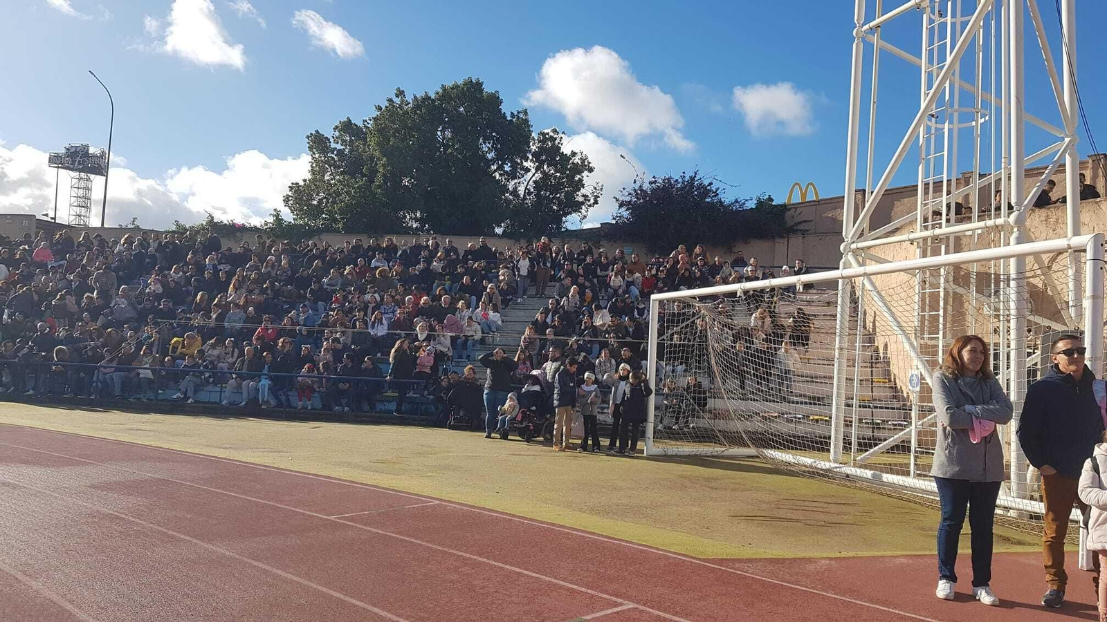 Imágenes de la llegada de los Reyes Magos en helicóptero.