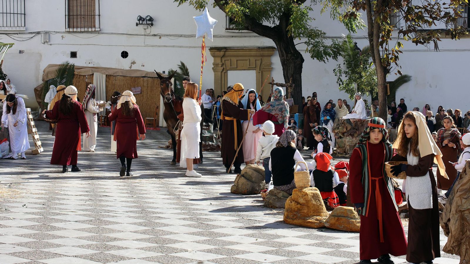 Imágenes del Belén Viviente de la plaza San Lucas en Jerez