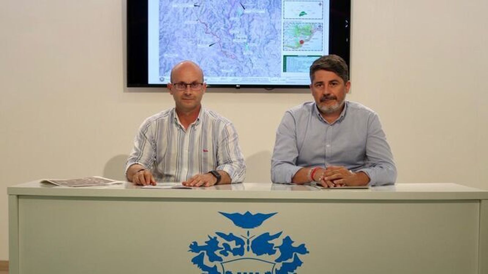 Los ediles de Obras y Contratación, José Carlos Martín (I.) y Roy Pérez respectivamente.