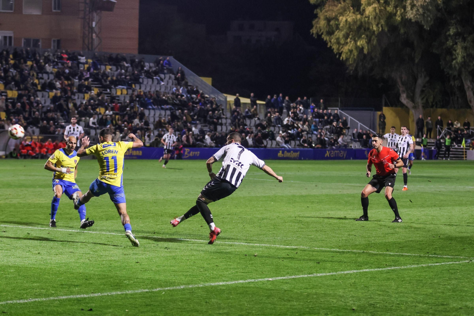 Las fotos del Orihuela-Balona de Segunda Federación