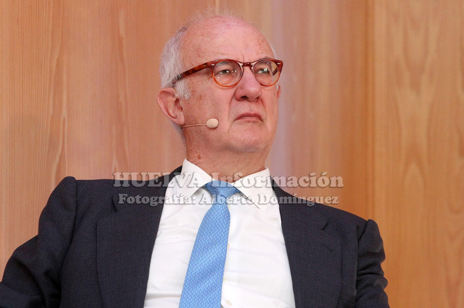 Mesa redonda en la FOE sobre retos y oportunidades de la transición energética, en imágenes