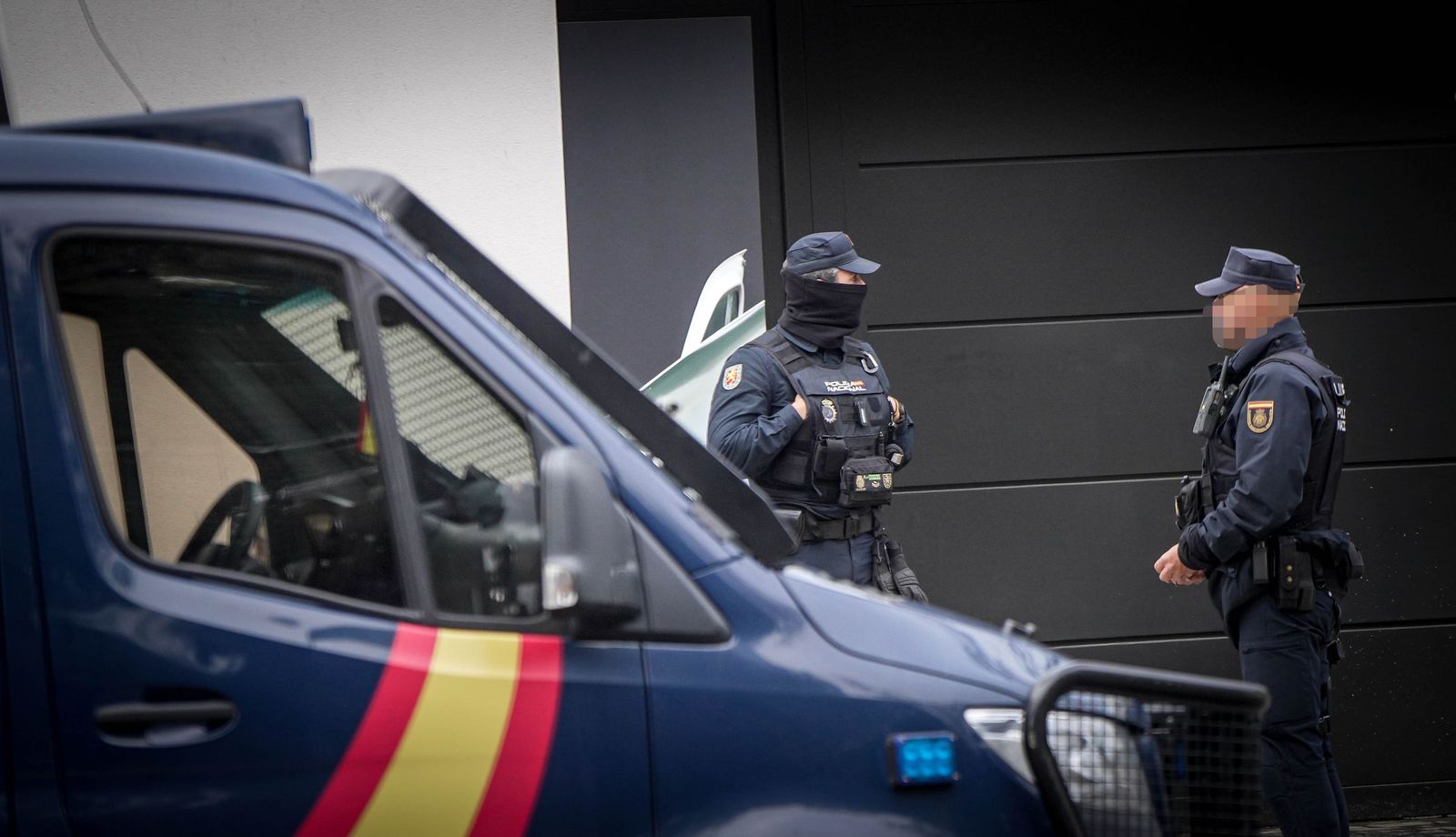 Imágenes de la operación policial en la avenida Cruz Roja de Jerez