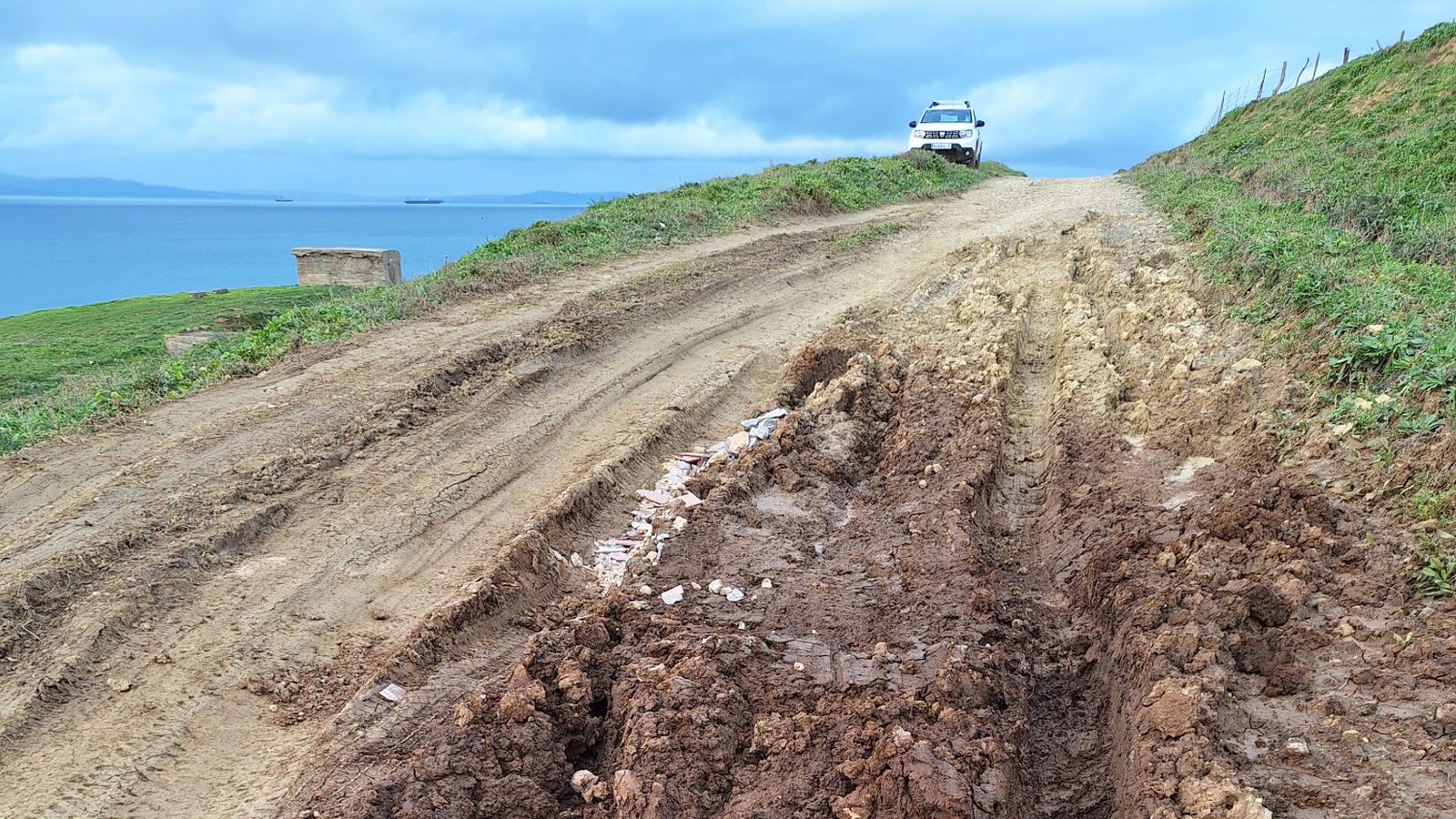 Estado de la pista militar.
