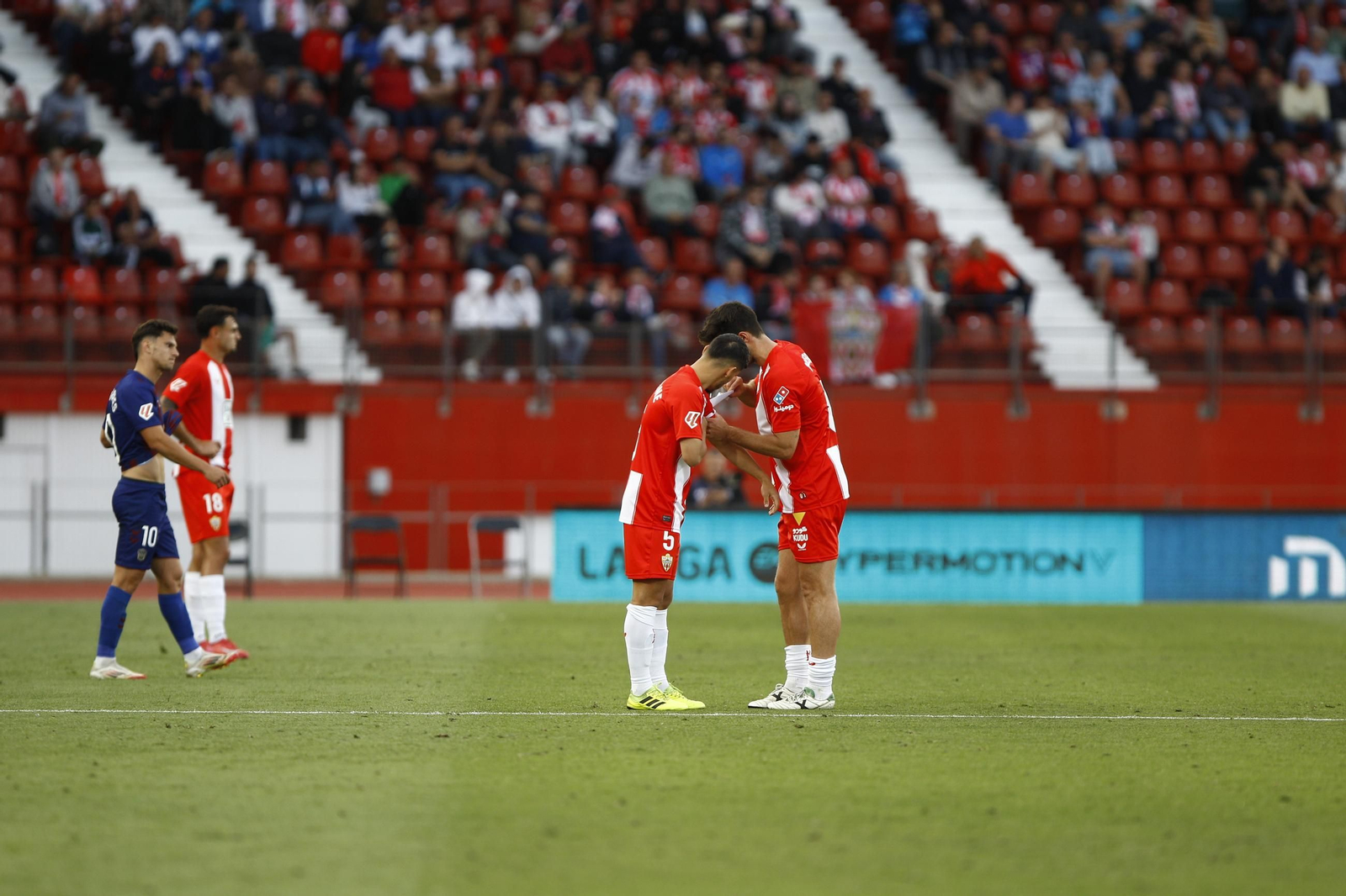 El U.D. Almería-C.D. Eldense, en imágenes