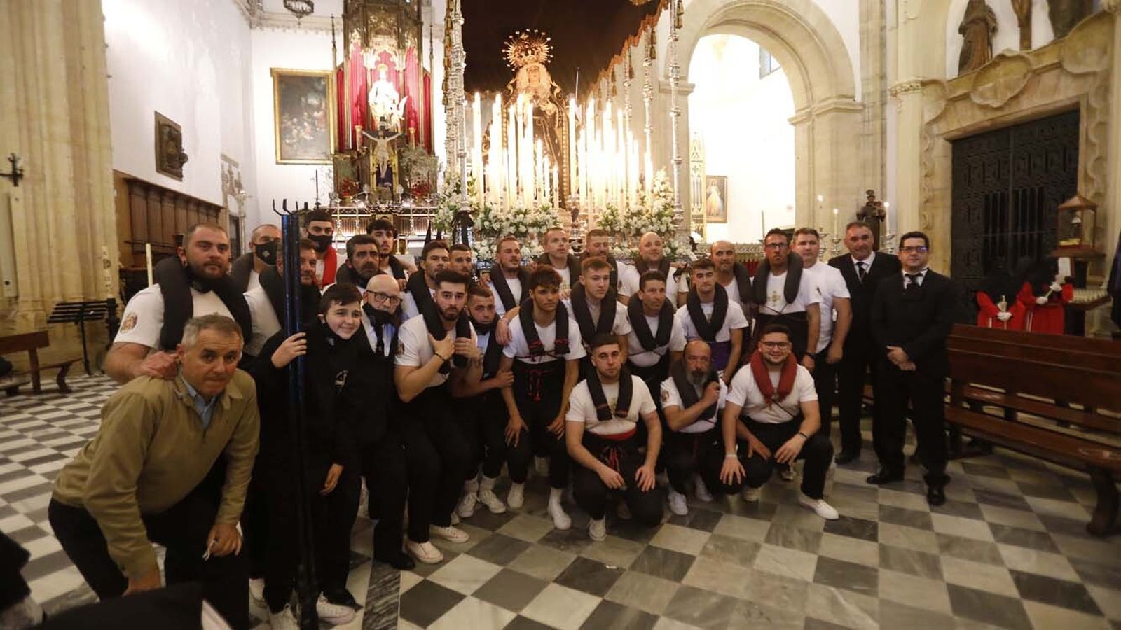Las imágenes del Martes Santo en Tarifa: La Salud