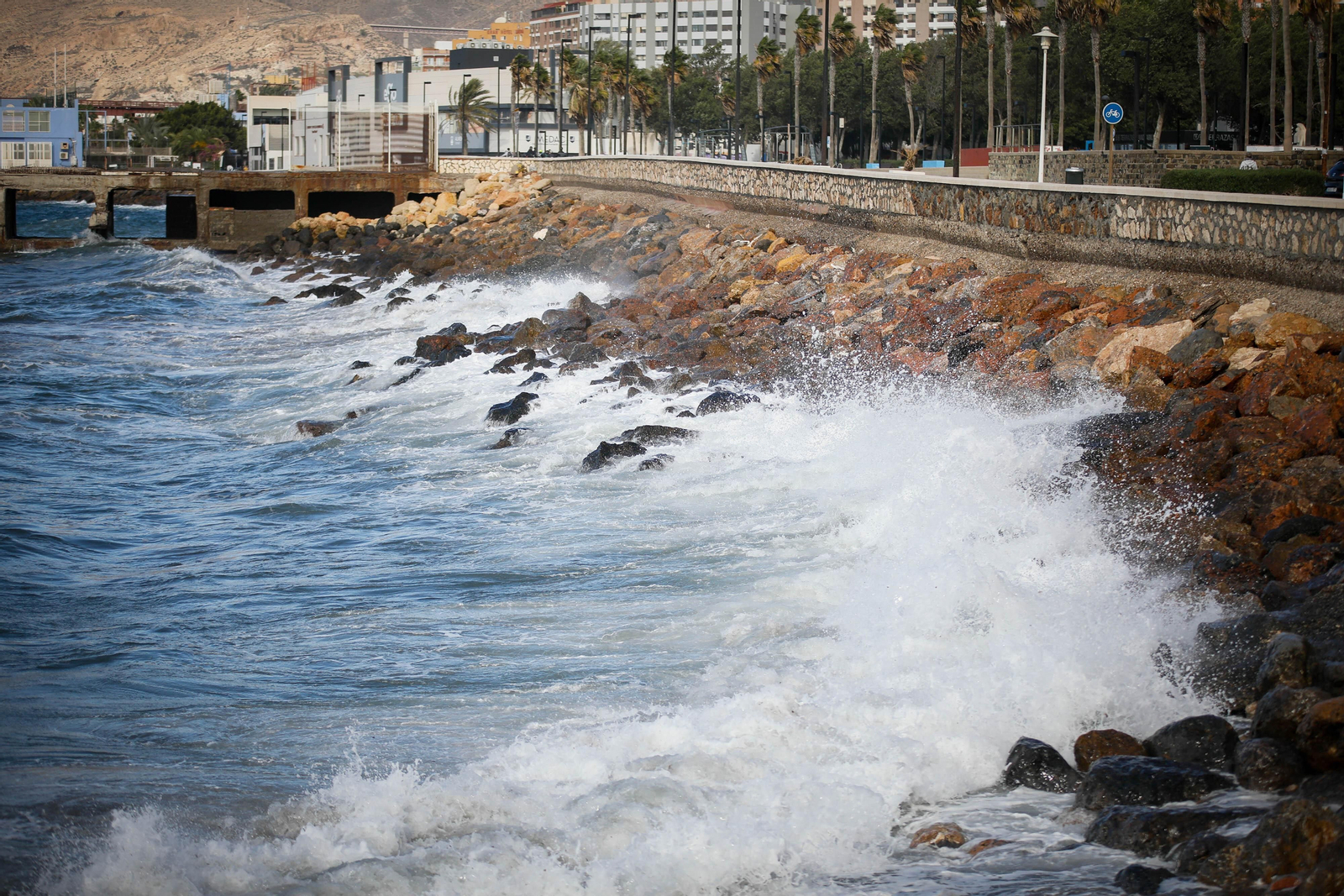 Imágenes del temporal de viento en Almería