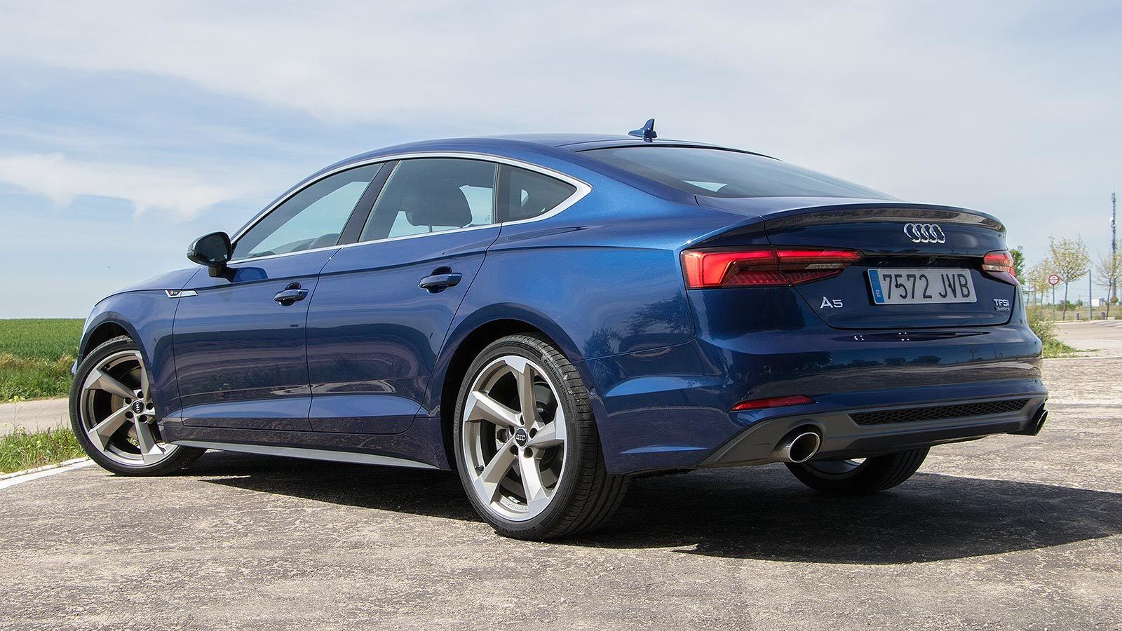 Tiene el atractivo de una línea coupé con la versatilidad de las cinco puertas.