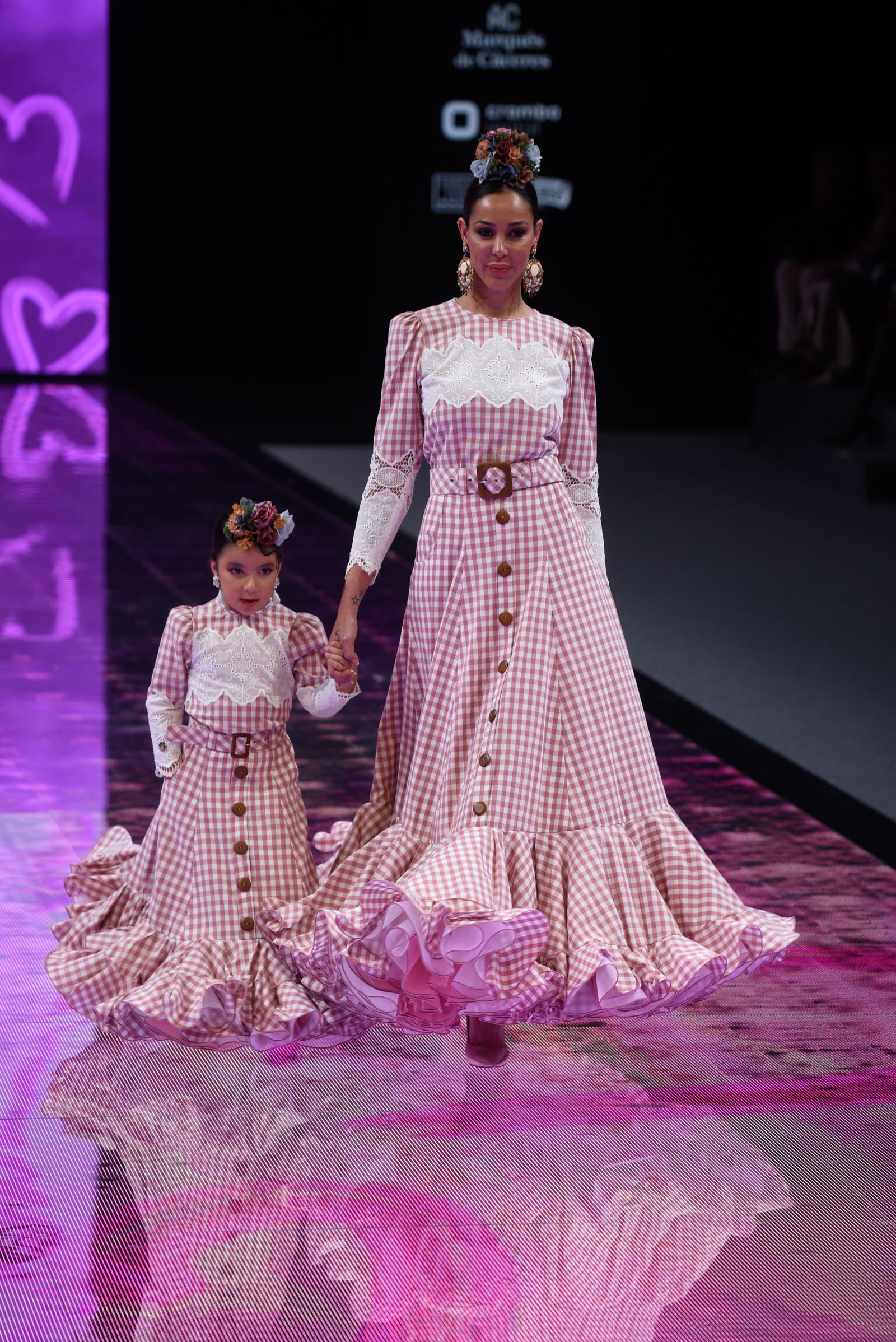 El desfile de Sara de Benítez en SIMOF 2024, todas las fotos