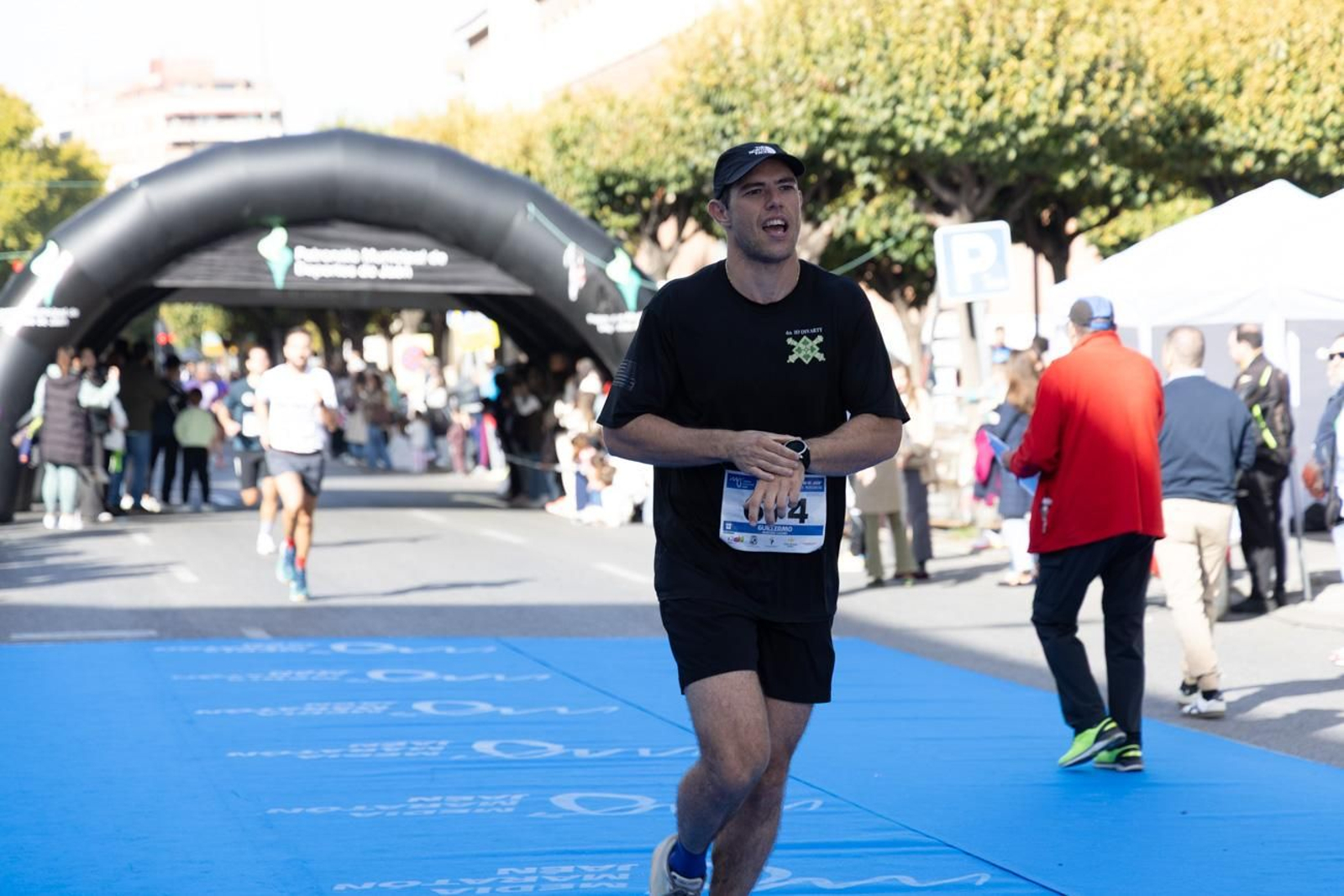 En imágenes: multitudinaria e histórica XXIX Media Maratón 'Ciudad de Jaén' y 10k en memoria de Paco Manzaneda