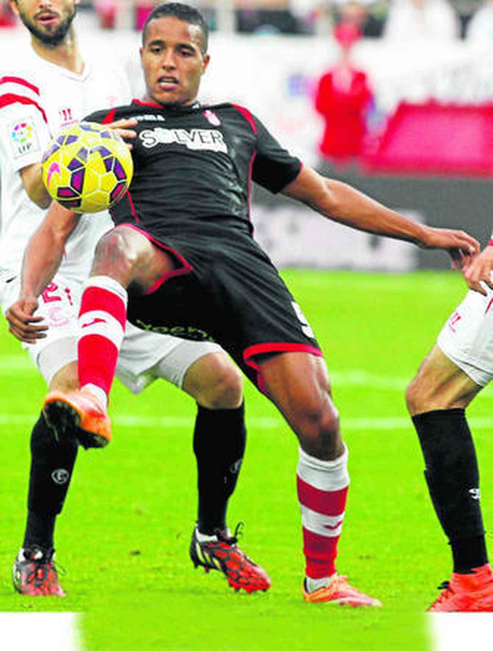 La delantera, centro de todas las miradas