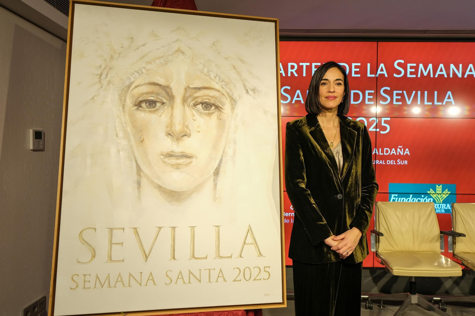 Las fotos del cartel de la Semana Santa de Sevilla 2025