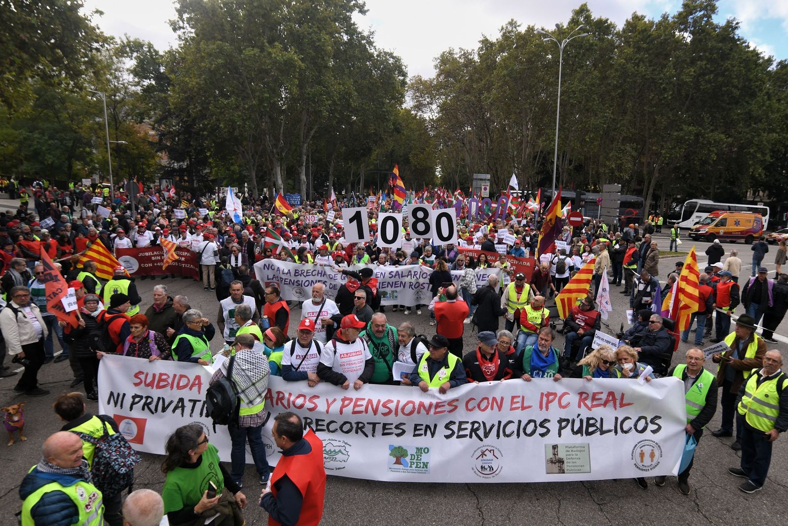 Manifestación de pensionistas para exigir la subida de la pensión mínima el 28 de octubre