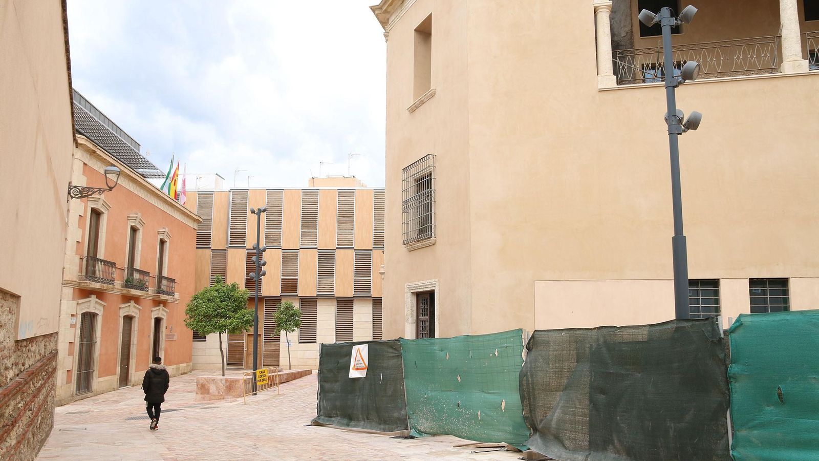 Obras en la plaza de la Administración Vieja y entorno, que ha experimentado una notable mejora