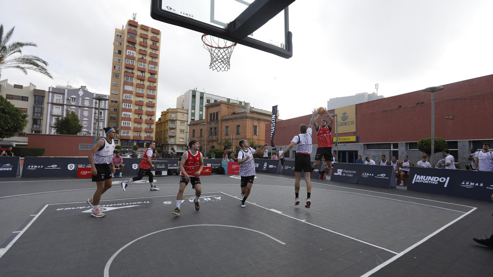 Las fotos de la segunda jornada del torneo internacional de baloncesto 3x3 de La Línea