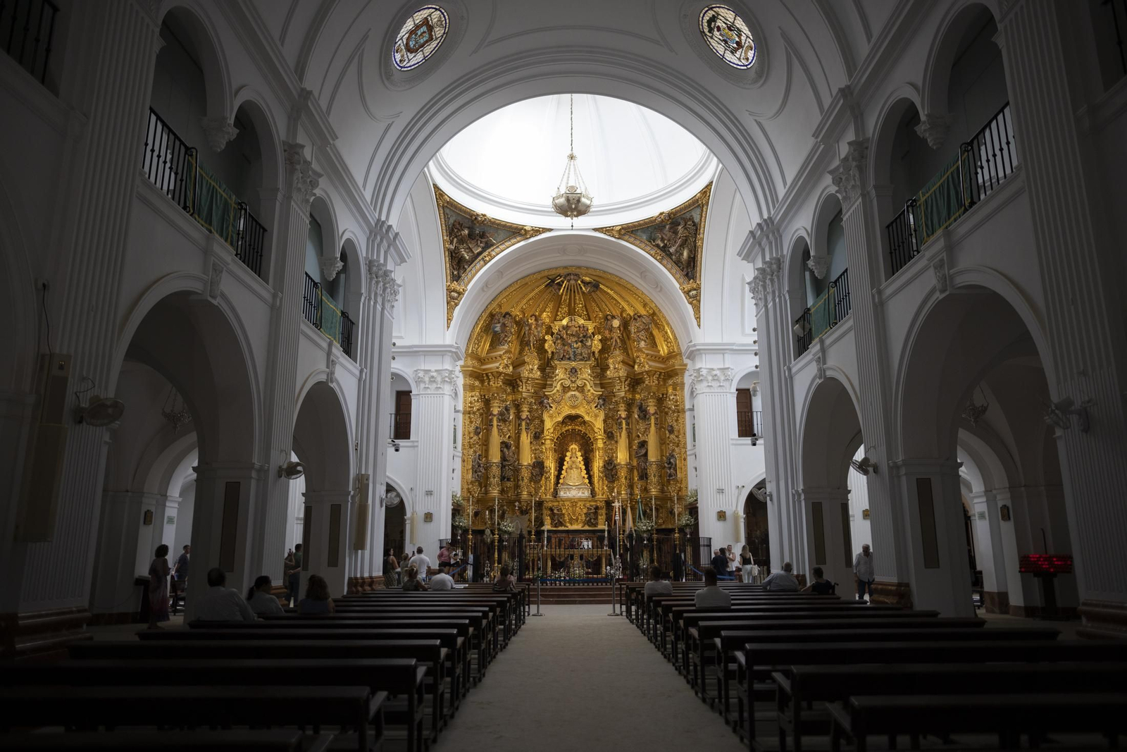Ambiente del jueves 18 de agosto en la aldea de El Rocío durante el Rocío Chico