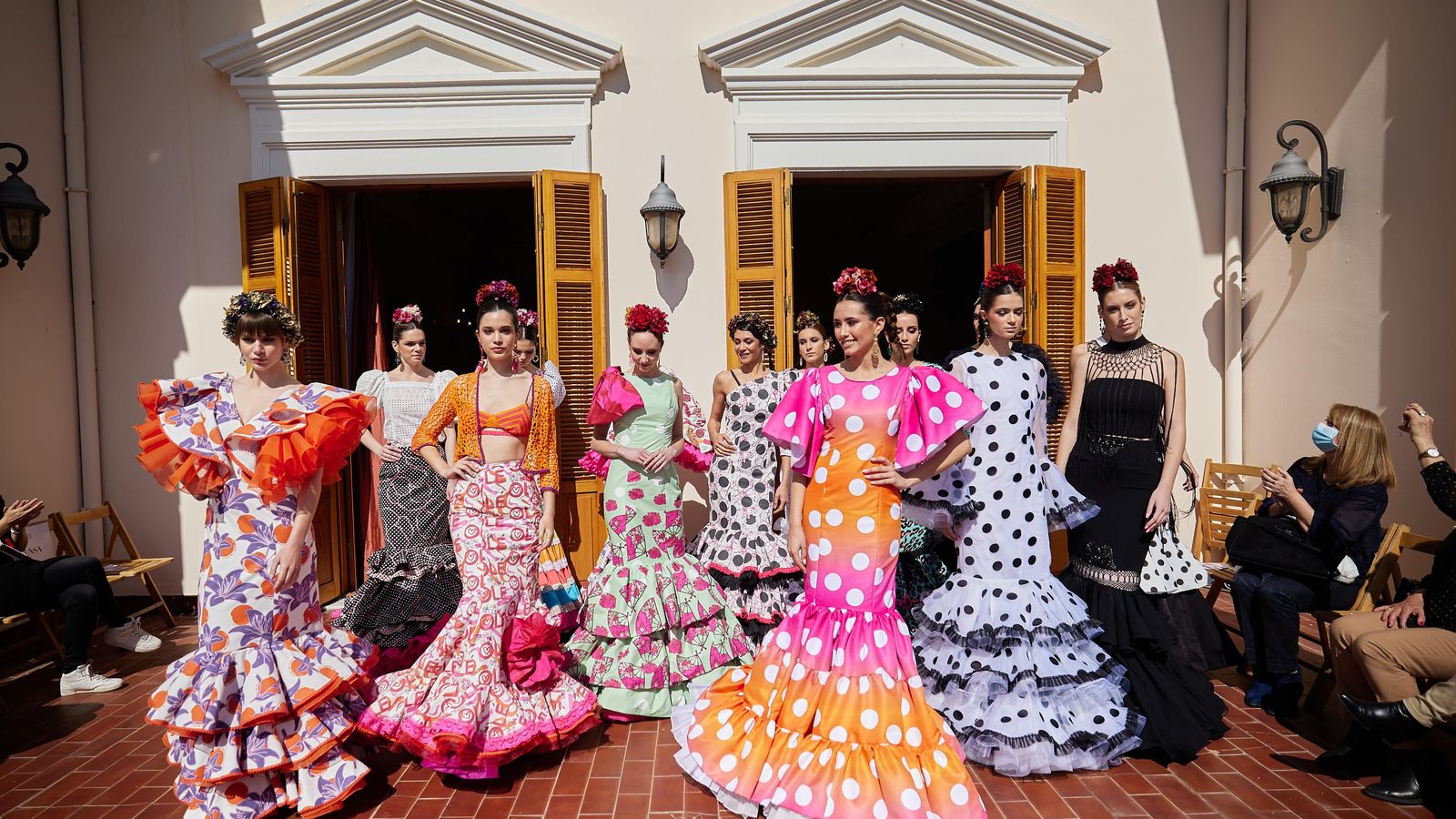 Diseños de Isabel Perea vistos en la Pasarela Flamenca Granada. Diseños de Isabel Perea vistos en la Pasarela Flamenca Granada.