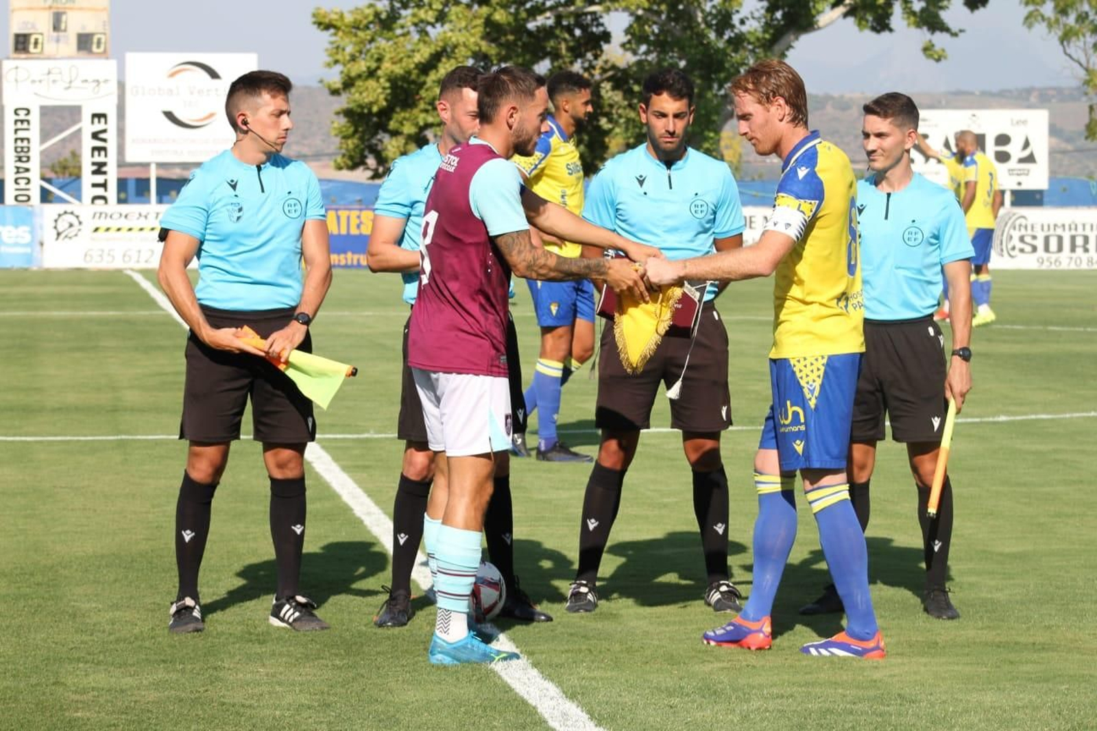 Las imágenes del Cádiz CF-Burnley