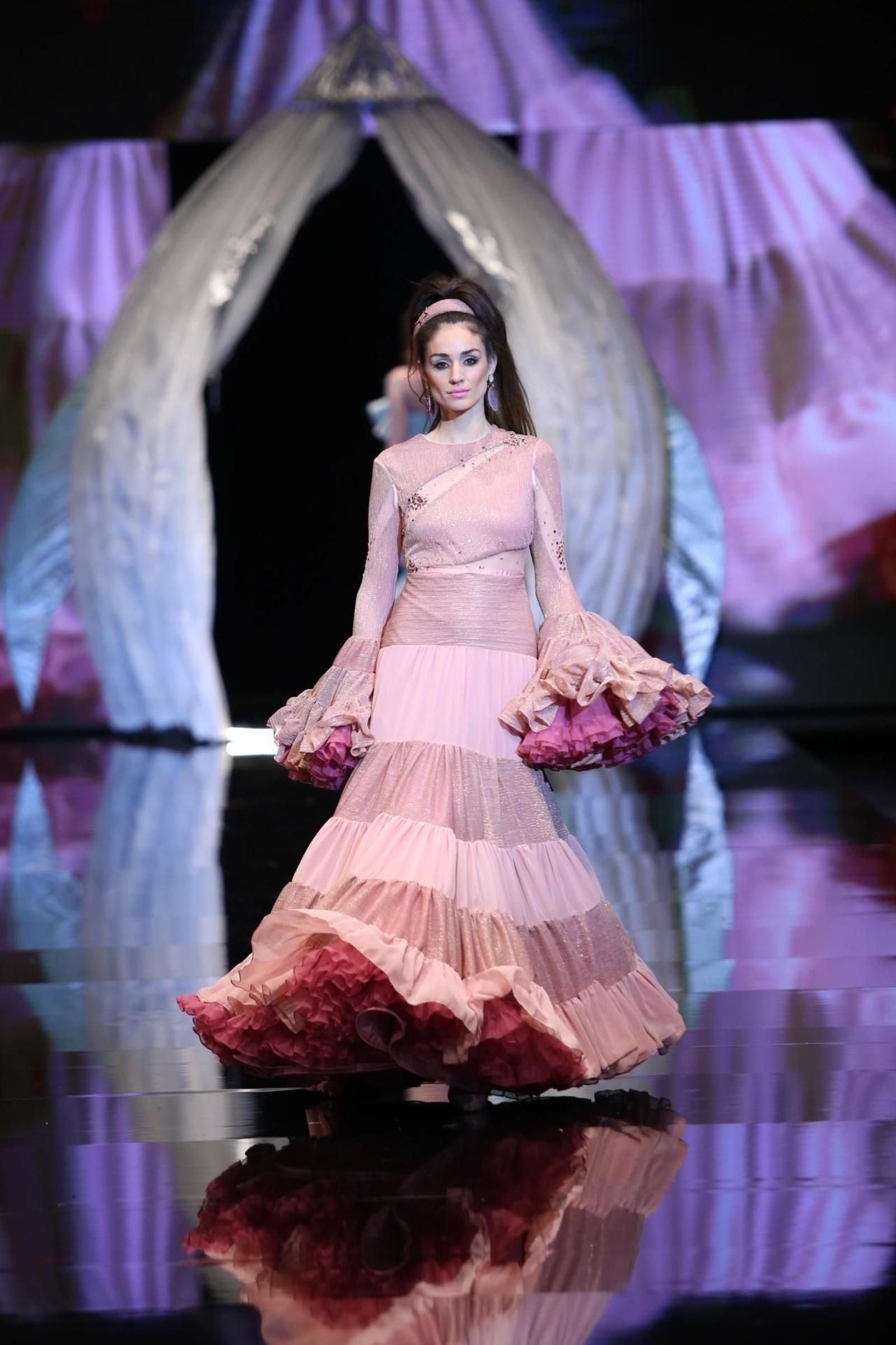 Antonio Gutiérrez en SIMOF 2019, fotos del desfile