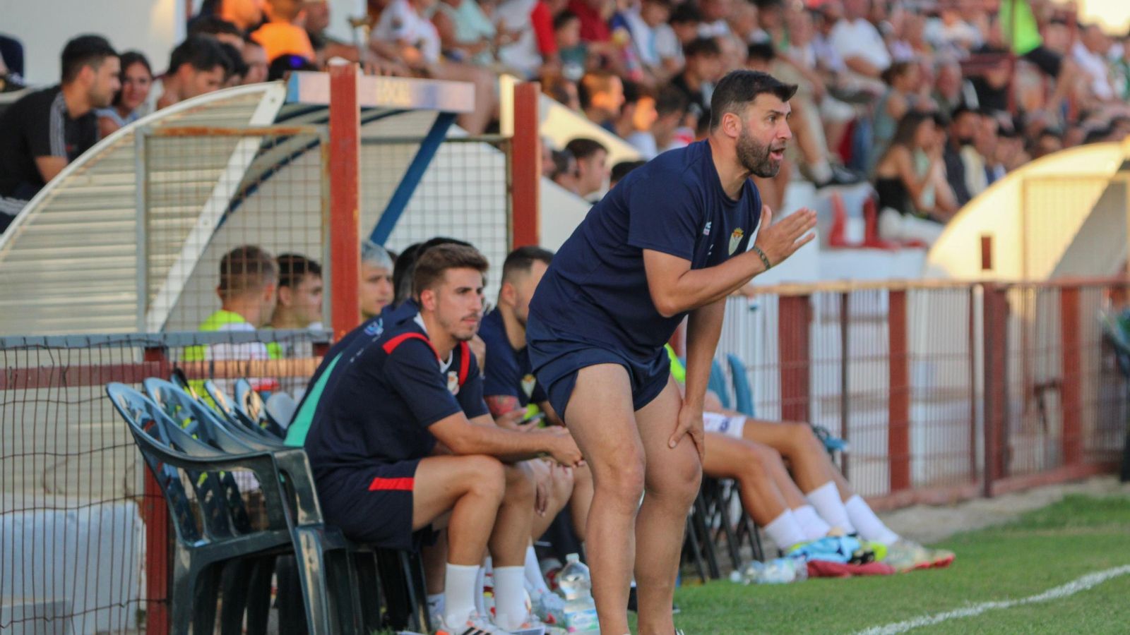 Valenciano encara un partido especial ante el Real Jaén.