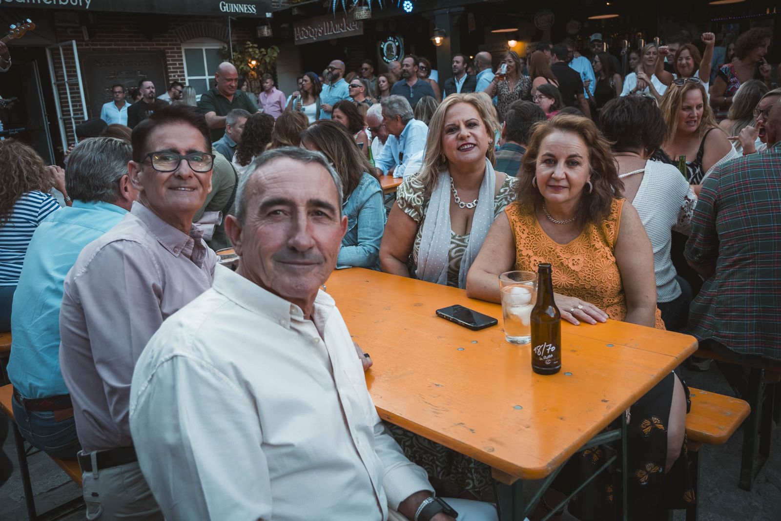 Búscate en las imágenes del viernes 27 de septiembre en el Oktoberfest en Plaza Canterbury en Jerez