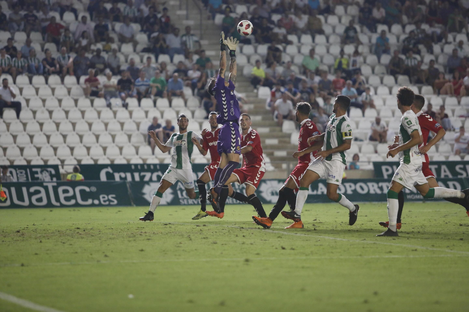 Las imágenes del Córdoba-Gimnástic de Tarragona