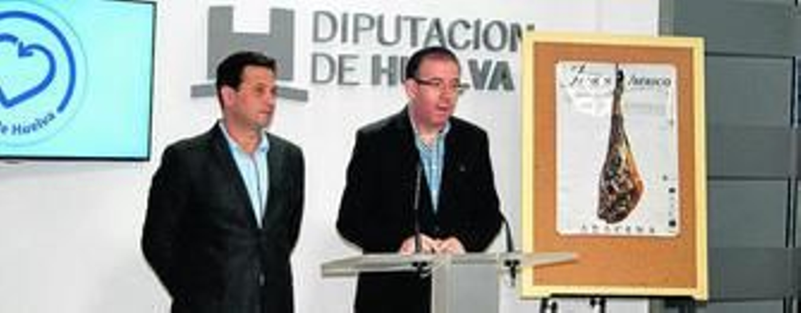 El alcalde de Aracena, Manuel Guerra, presentó ayer la cita gastronómica en la sede de la Diputación.