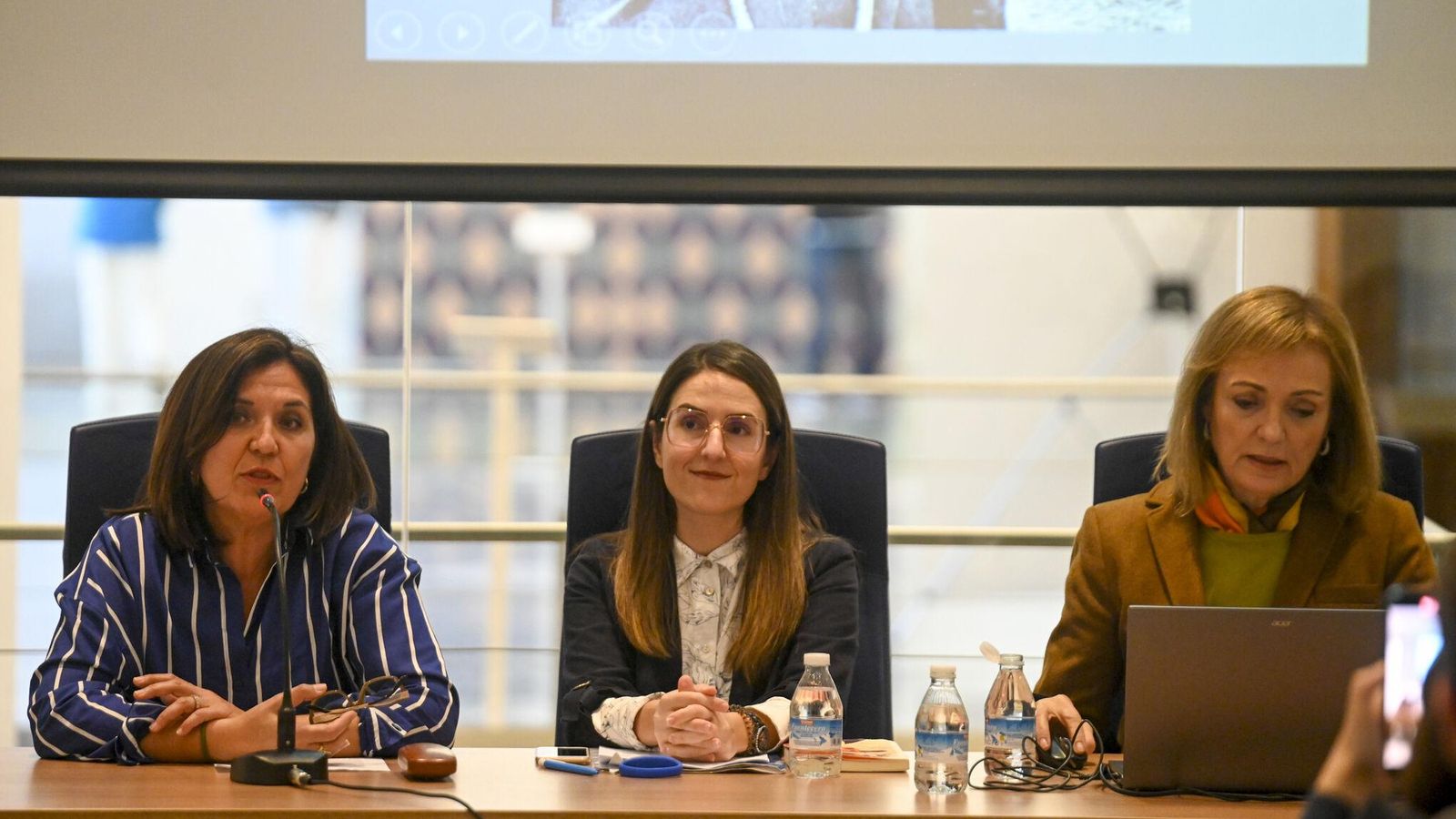 Conferencia sobre mujeres viajeras en el Cuarto Real de Santo Domingo