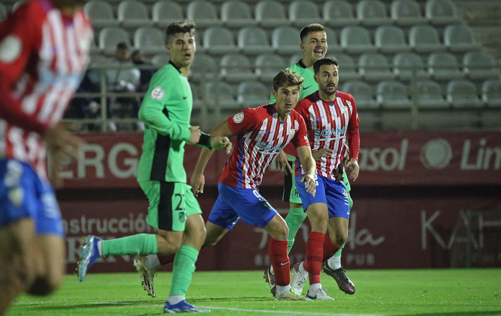 Las mejores fotos del Algeciras - Atlético de Madrid B